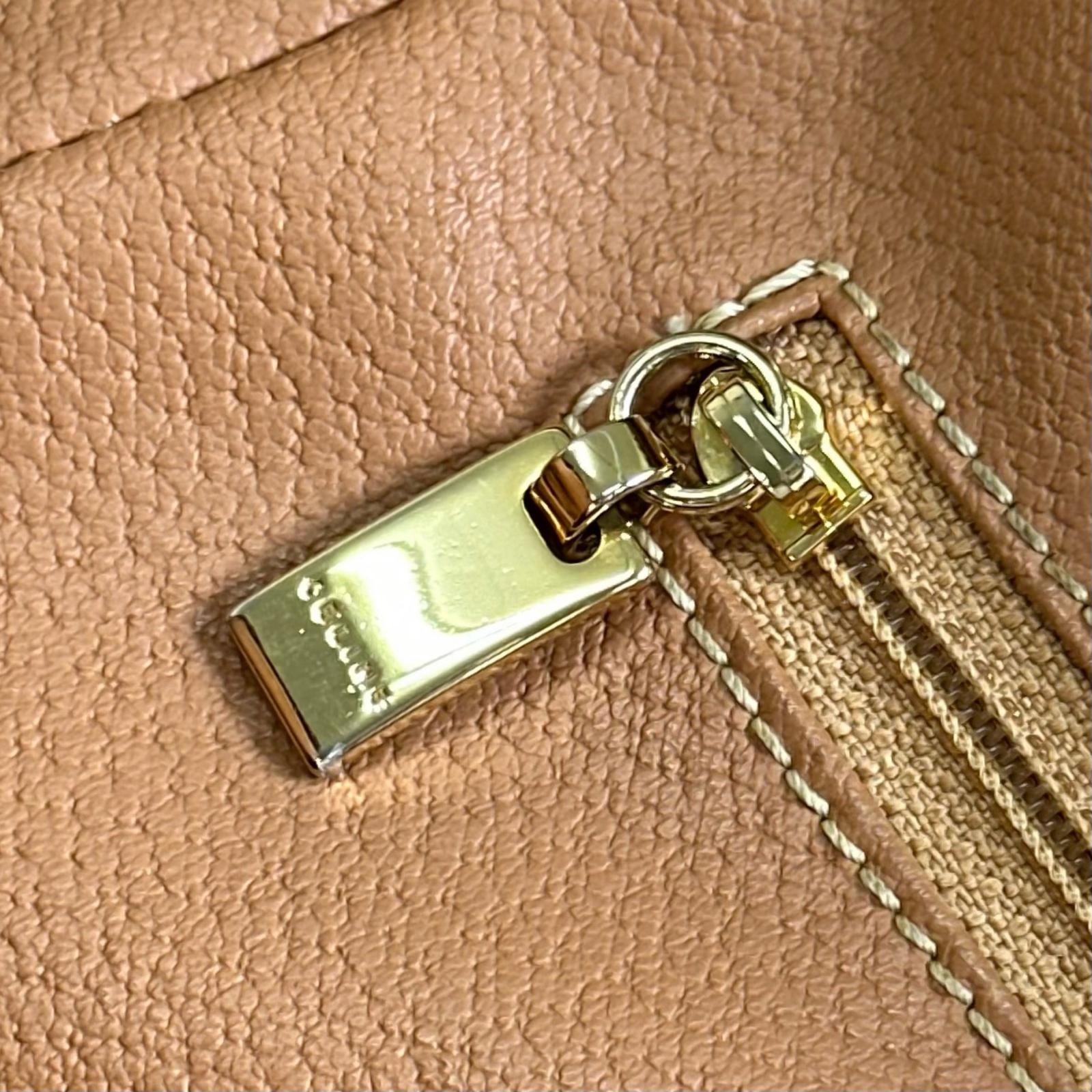 CELINE Macadam Backpack Â· Daypack leather/PVC brown vintage Women