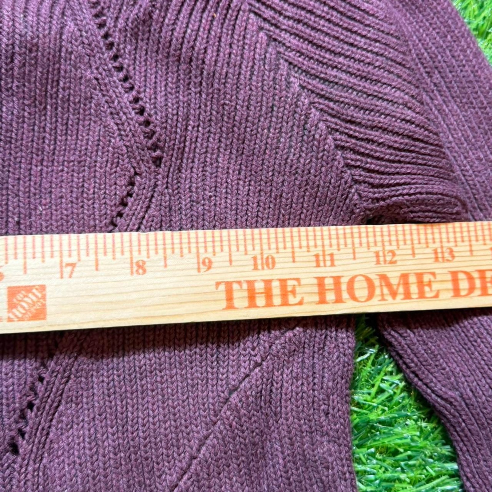 Lululemon burgundy long sleeve sweater