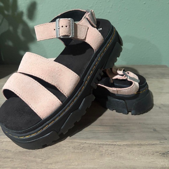 Dr. Martens Pink Suede Chunky Platform Sandals. Size 9