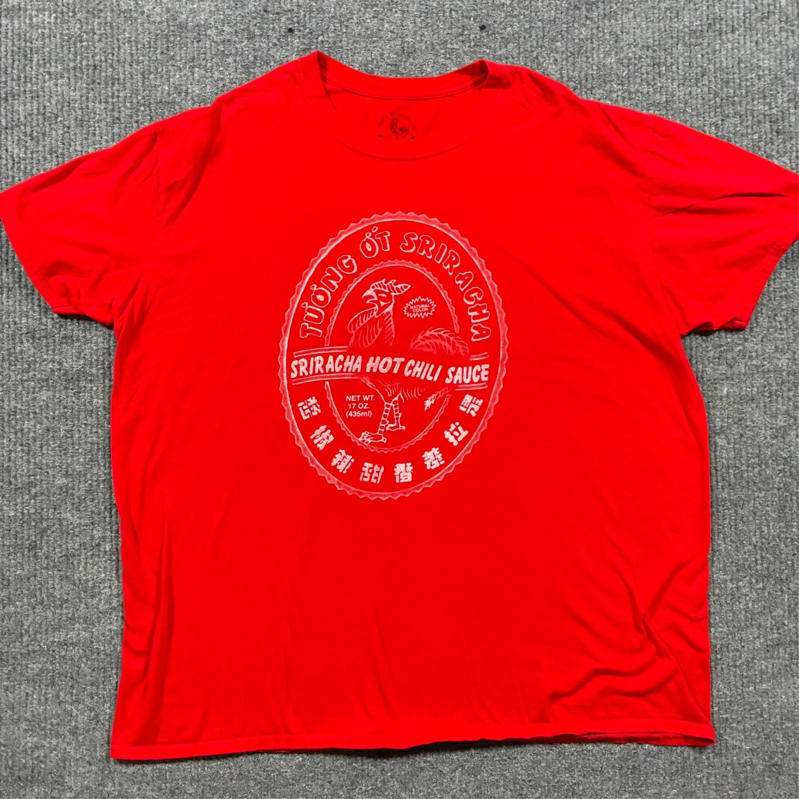 Sriracha Mens T-Shirt 2XL Red Graphic Huy Fong Hot Chili Sauce Rooster Logo Tee