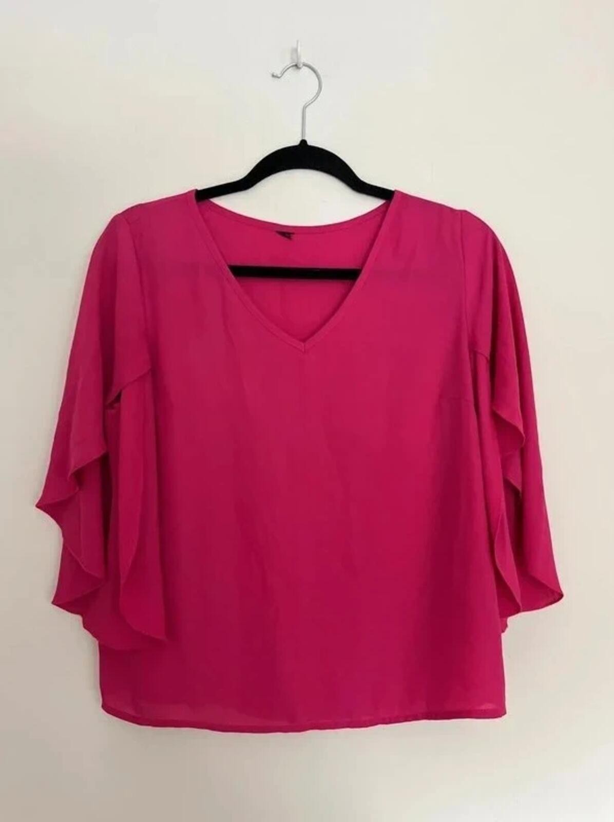 Hot pink chiffon top with flowing sleeves – approx. size 6/8