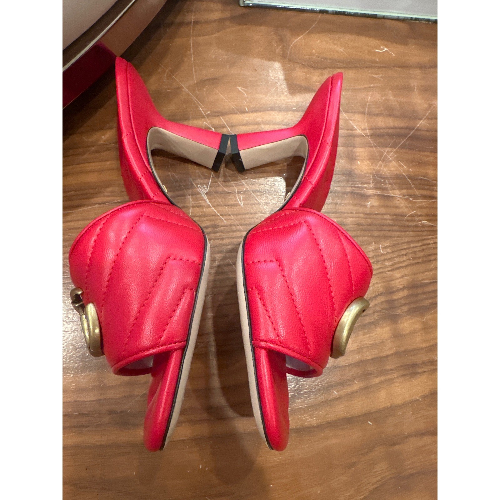 Gucci Marmont Red Matelasse Leather Double G Slide Sandals Mules 37 608961