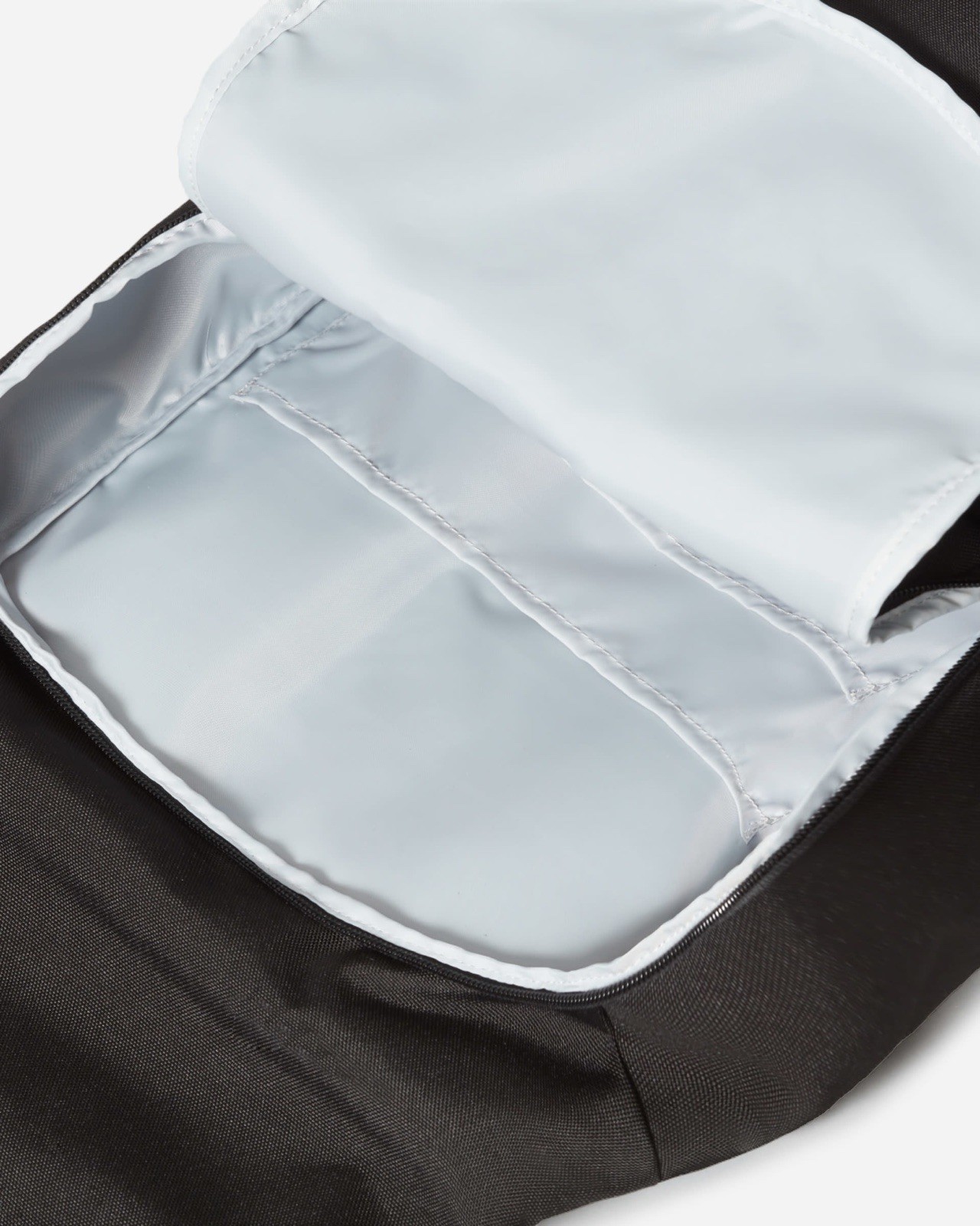 NEW – Everlane- The ReNew Transit Backpack- Black – Fast Free shipping