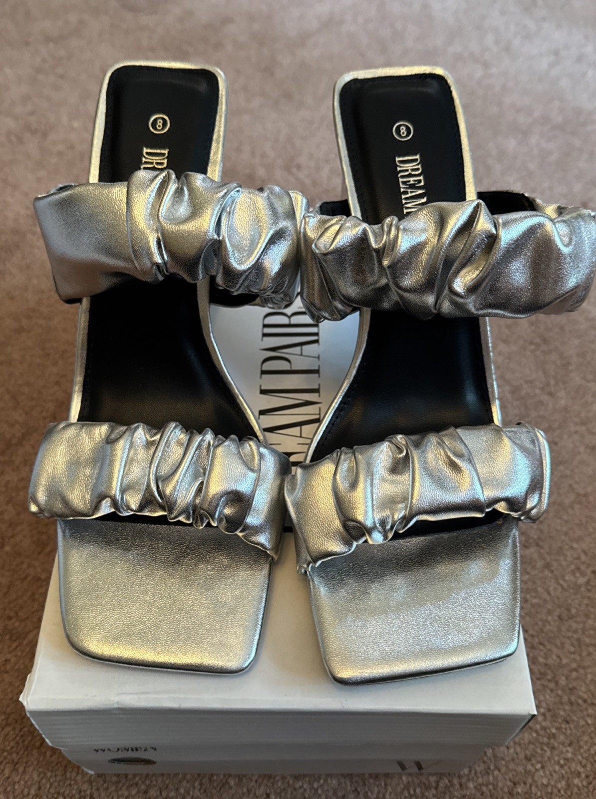 NEW Dream Pairs Silver Chunky Heel Cocktail Party Wedding Vegas Club Shoes 9.5