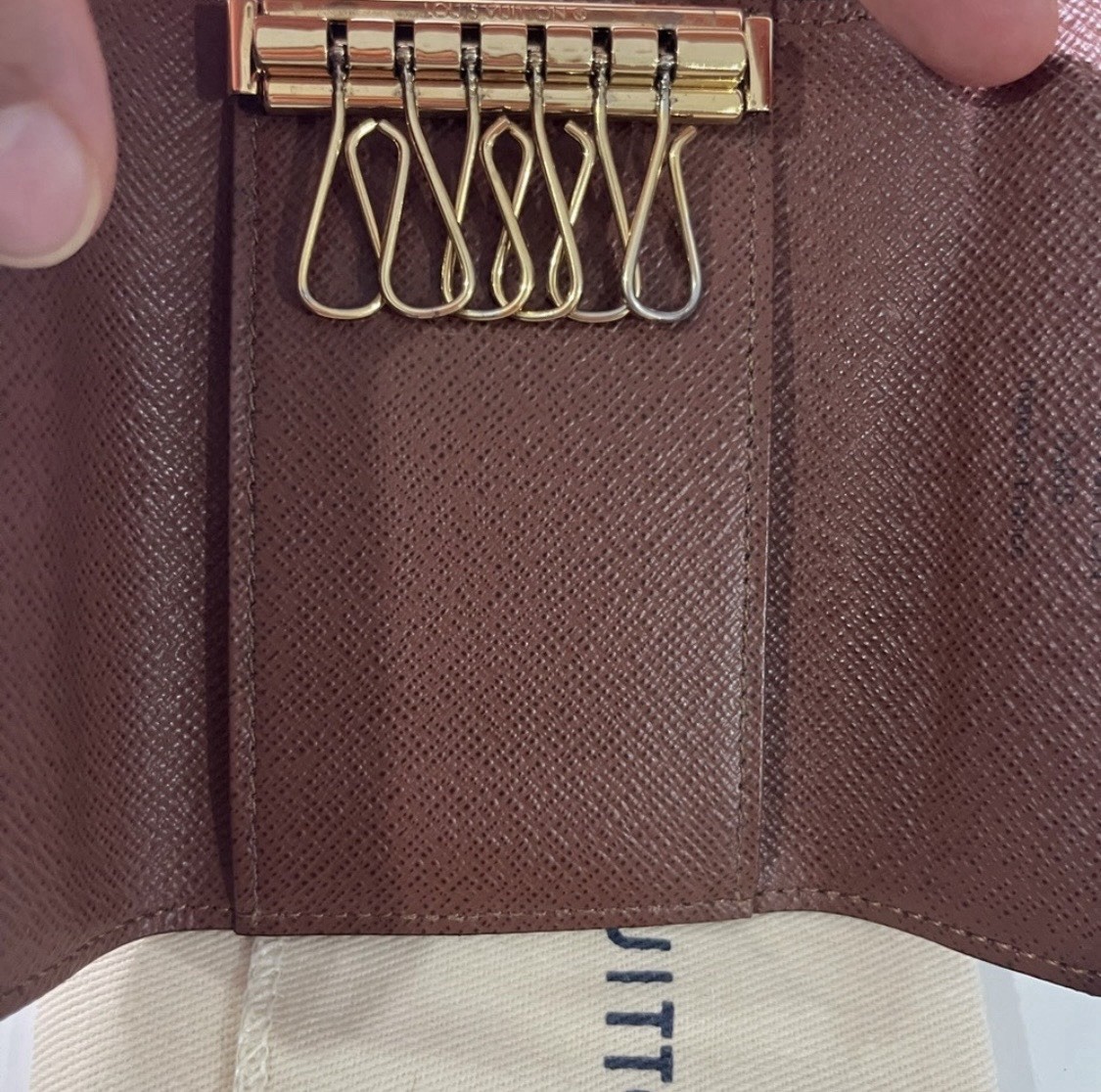 Louis Vuitton Monogram Leather 6-Key Key Case Brown