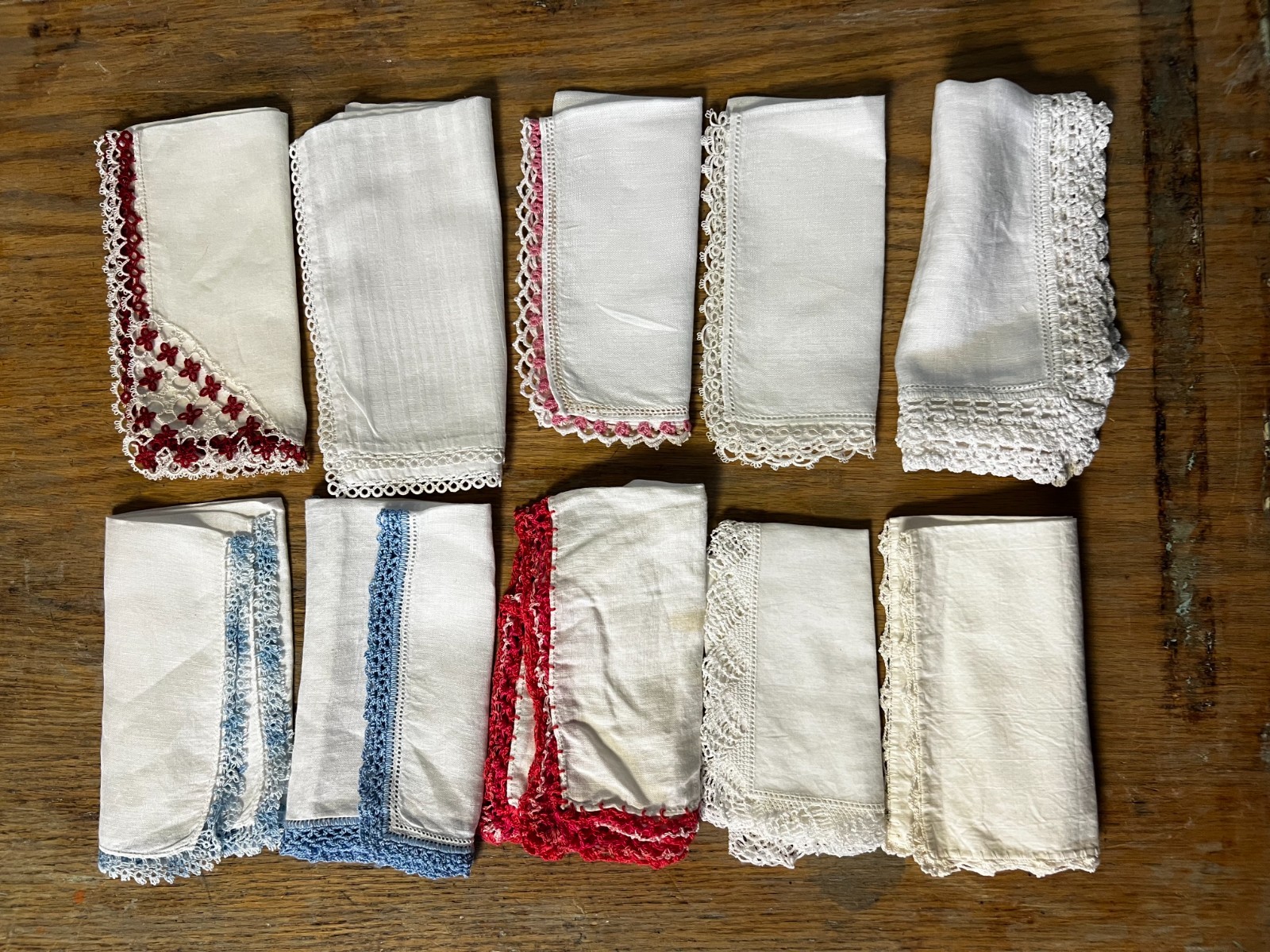 VINTAGE Lace Tatted Edge Hankies Handkerchiefs Set of 10 White Pink Blue Red