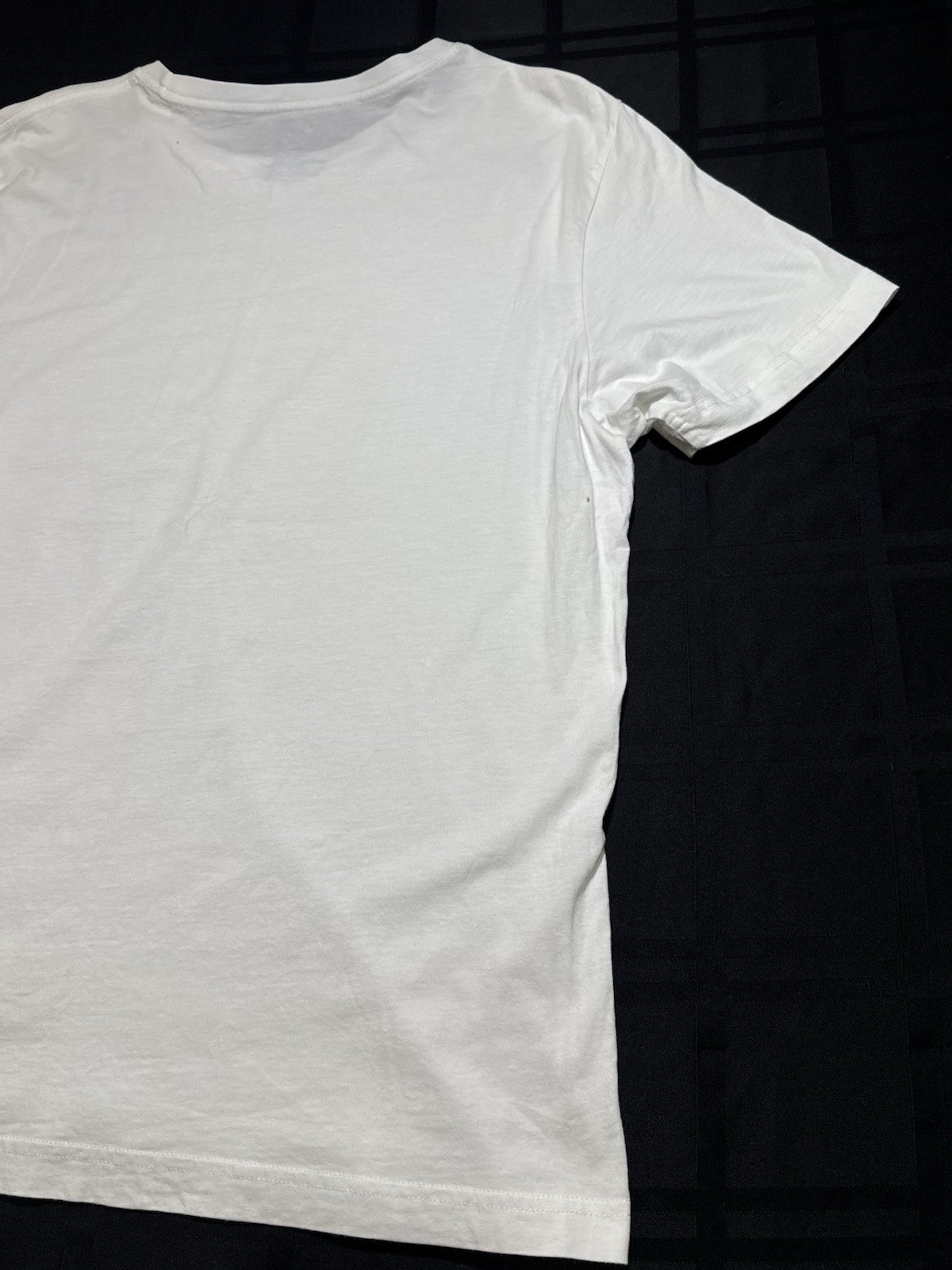 Hurley Men’s L White Graphic Logo Crew Neck Short Sleeve Cotton Tee