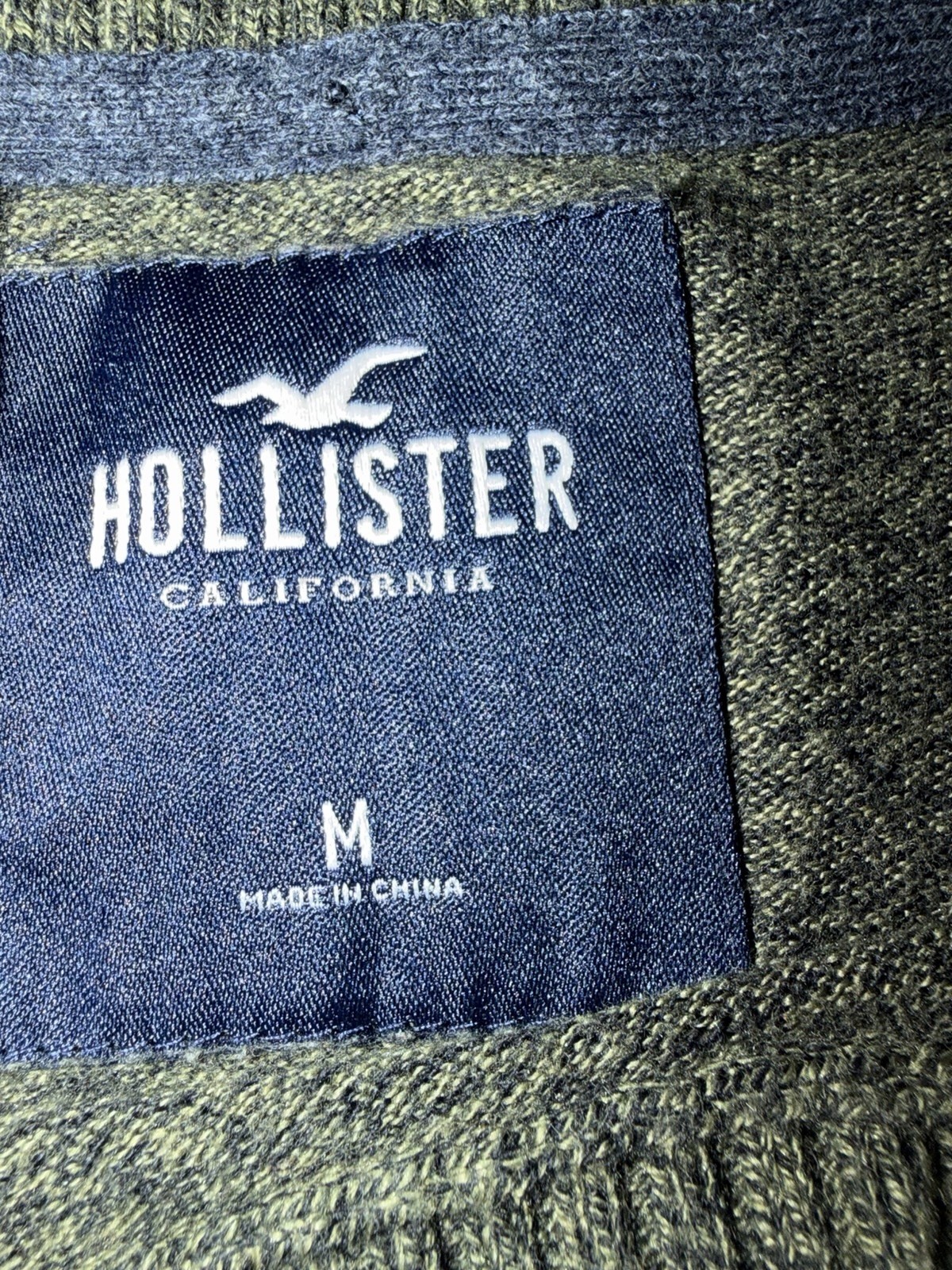Hollister Men’s Crewneck Sweater Medium Olive Green Marl Pullover Logo Knit M