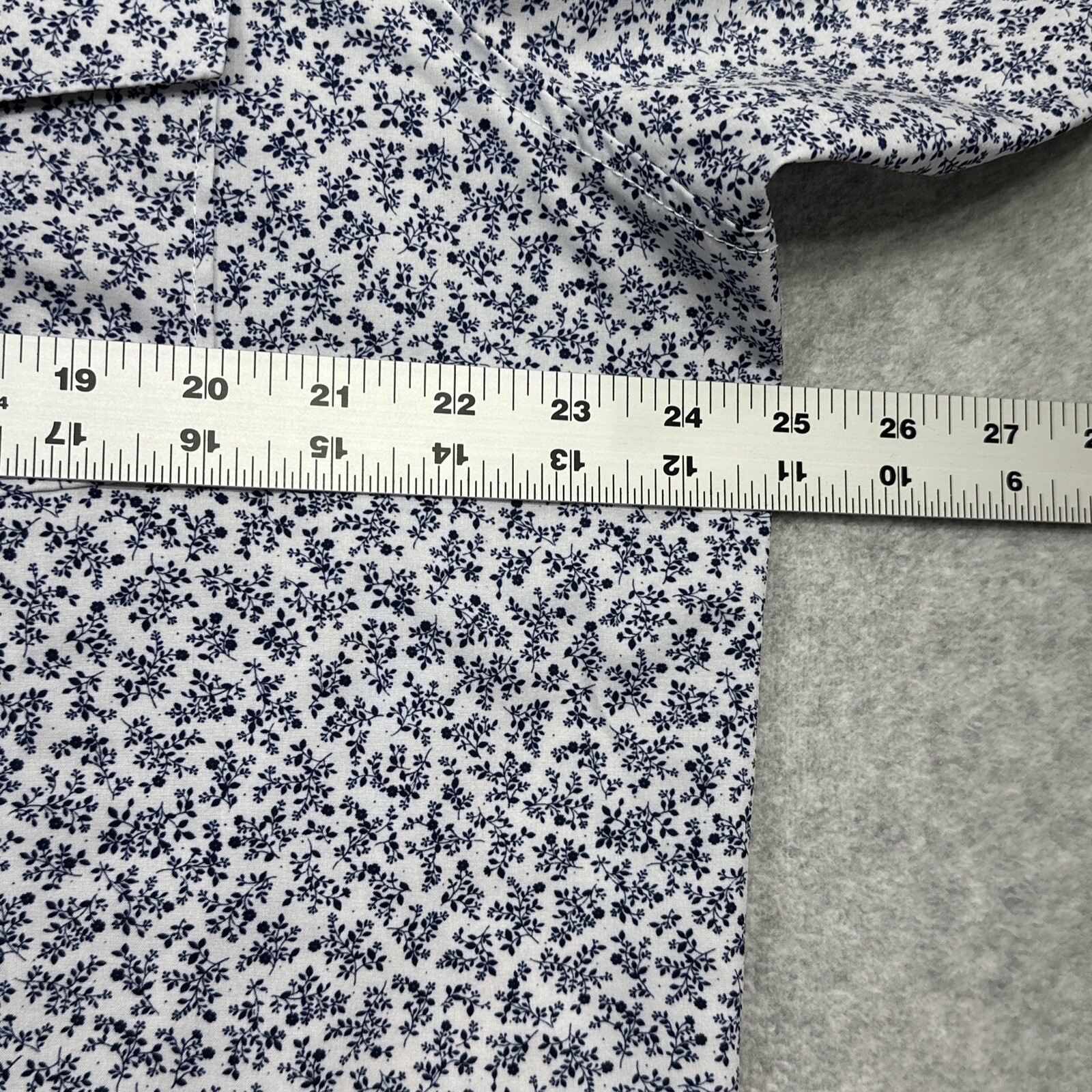 Nordstrom Tech Smart Shirt XL Blue Floral Performance Smart Casual Modern Office