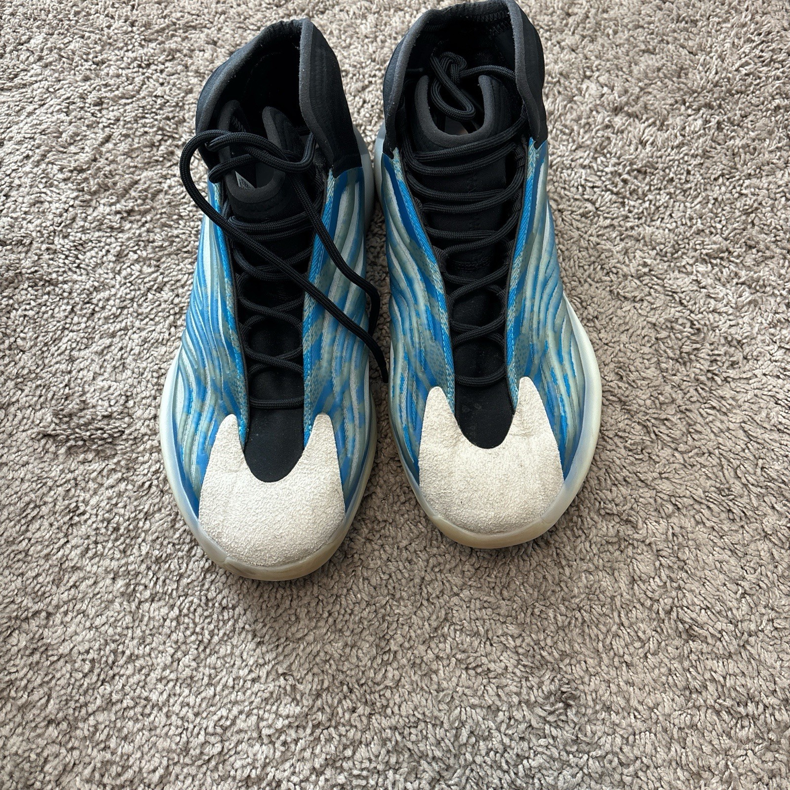 adidas Yeezy Quantum Frozen Blue Low Top Men’s Sneakers GZ8872 2020