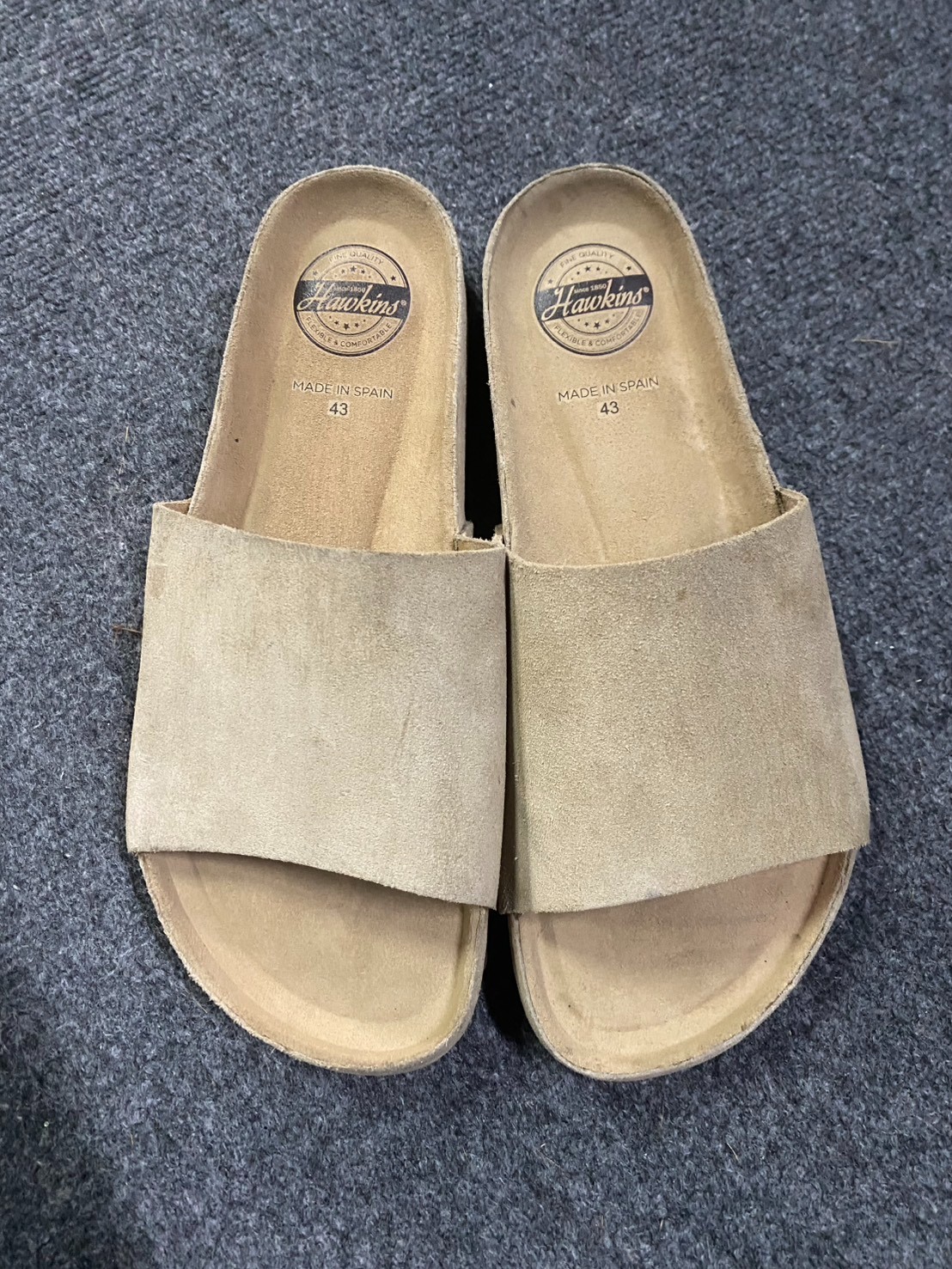 Hawkins Suede Slide Sandals Beige Made In Spain Size EU 43 Comfort Footbed