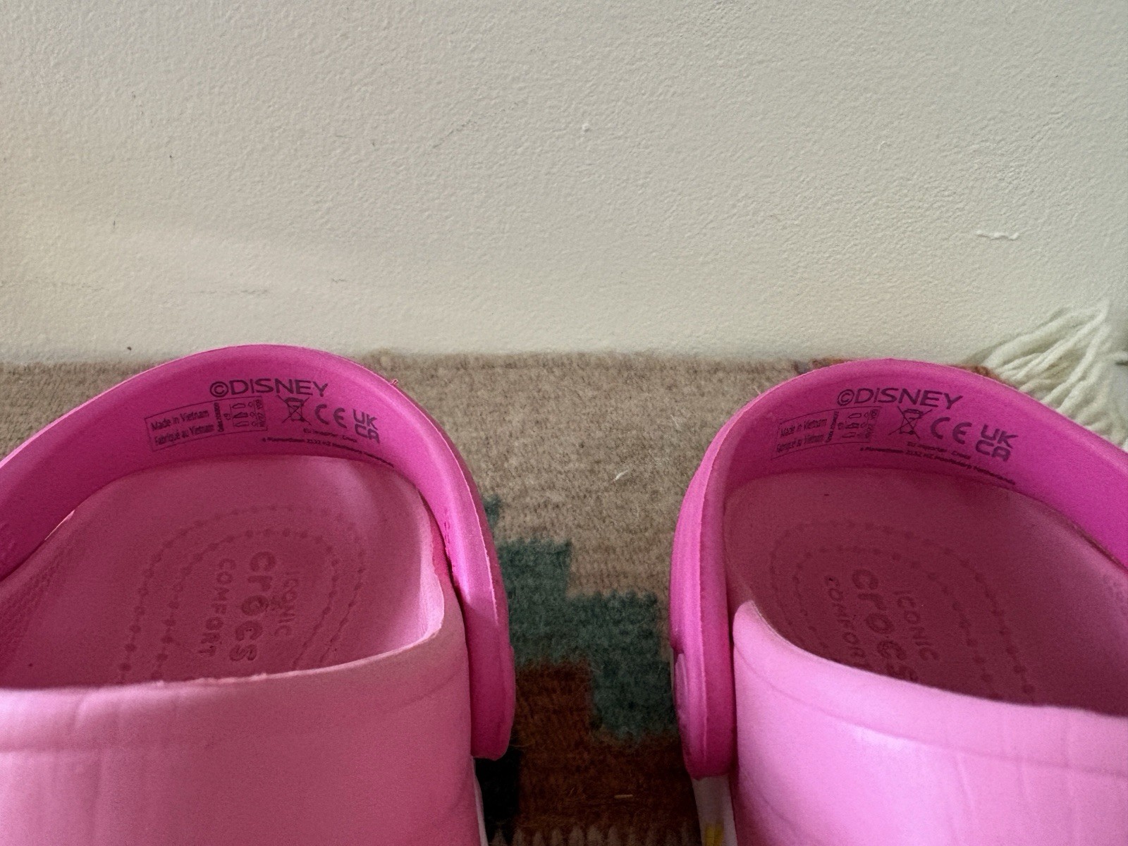 Crocs Disney Pink Butterfly Minnie Light Up Slip-On Clog Shoes Kids US Size C9