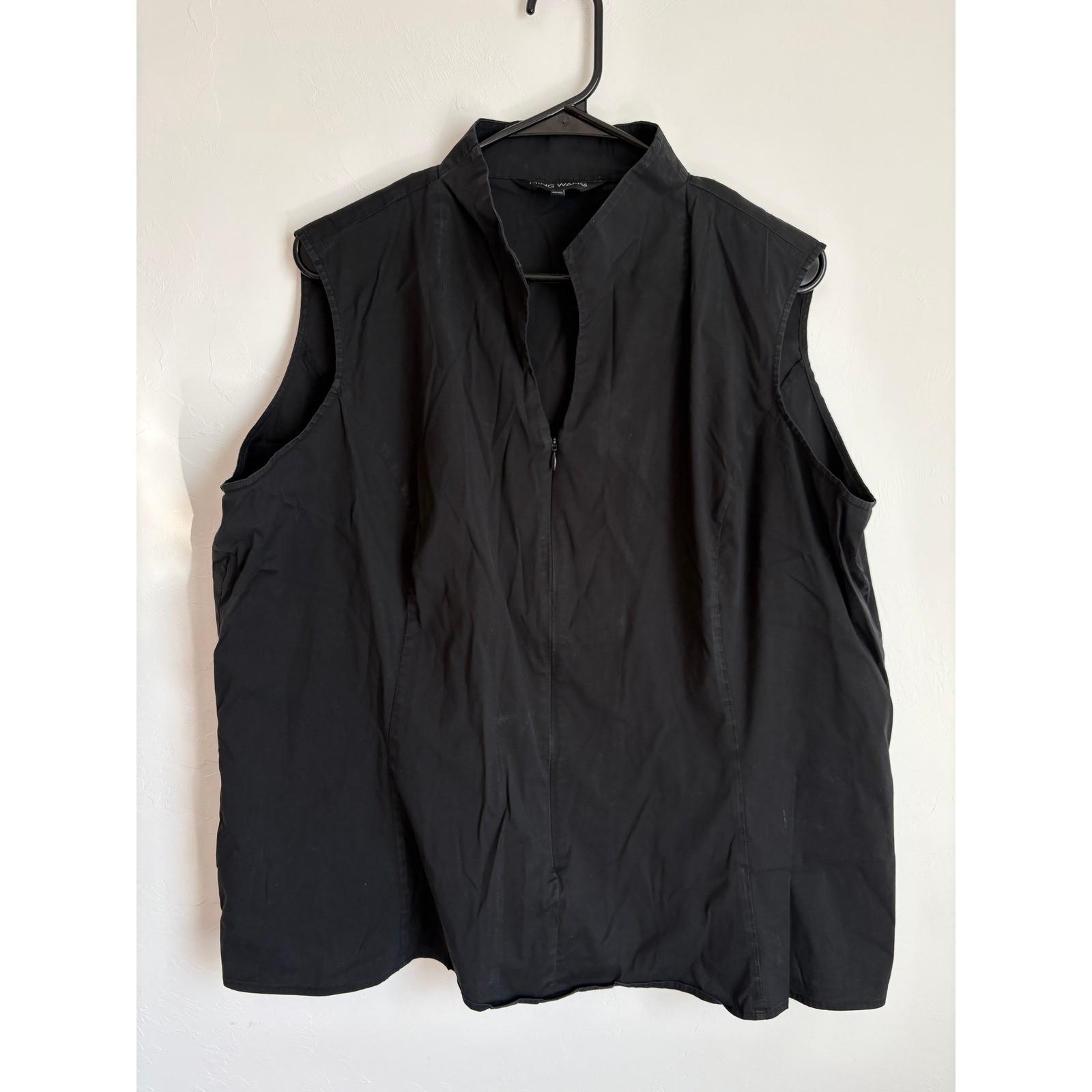 Ming Wang Sleeveless Zip Mock Neck Shirt Athleisure Preppy Quiet Luxury Academia