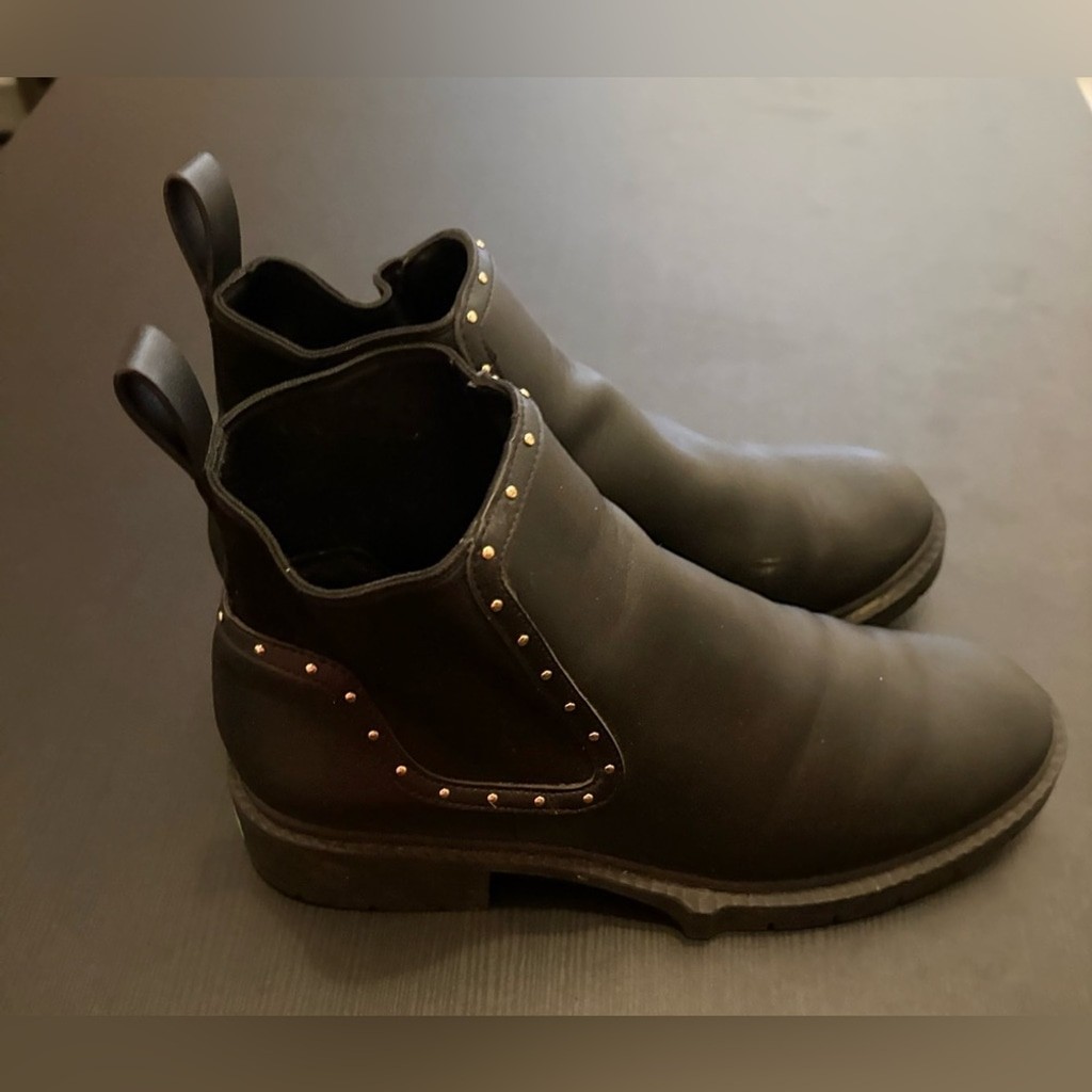 Coach Lory Leather Bootie Womens Size 8 Black Studded Ankle Boots Preloved
