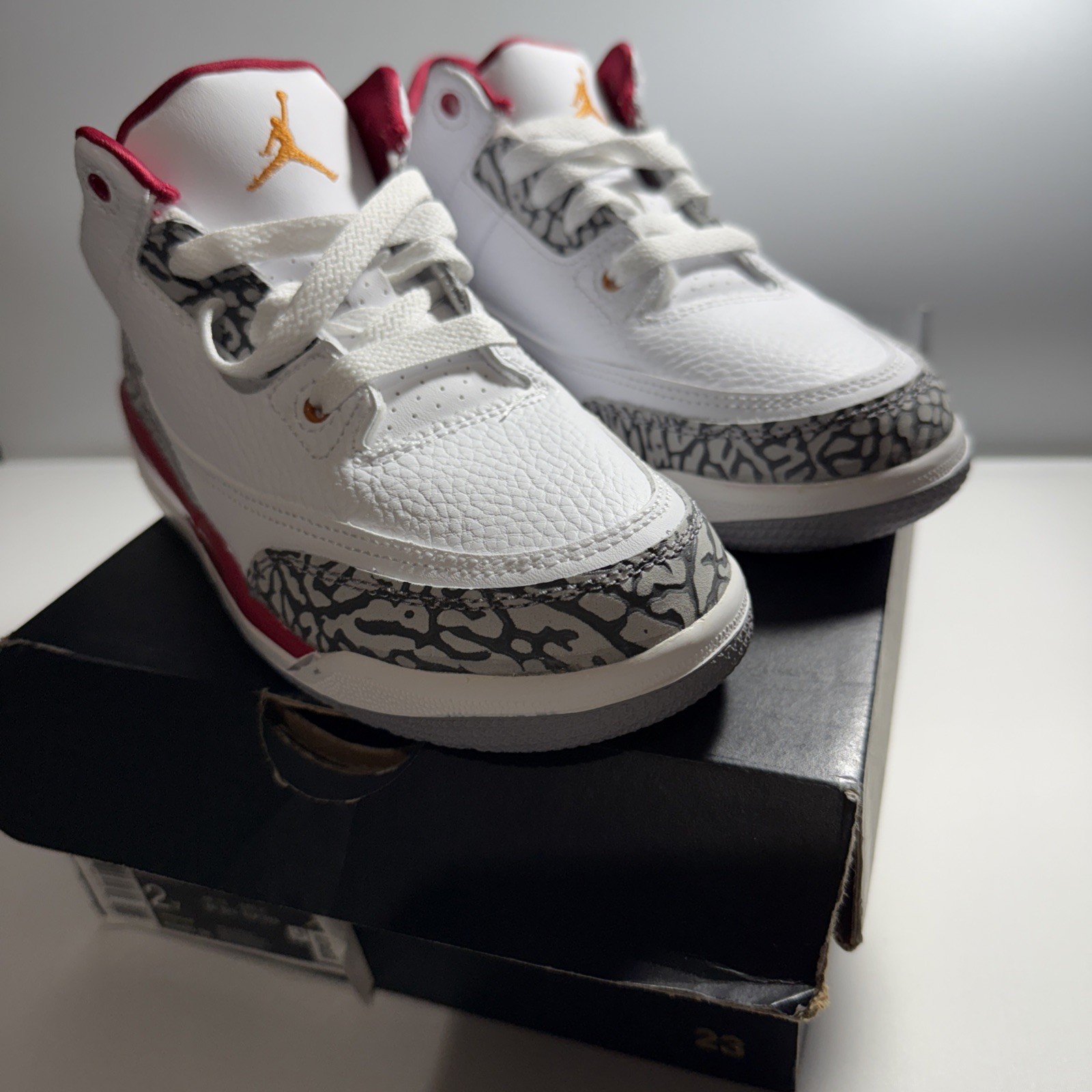 Jordan 3 Retro Little Kids Style : 429487-126 White Curry Cardinal Red