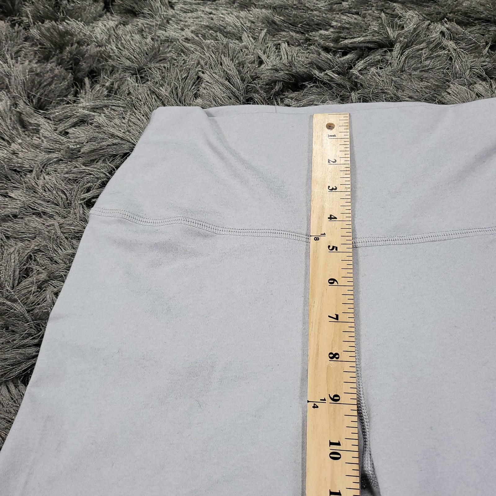 Yogalicious LUX Shorts Womens Large Gray Lux Everyday 5 Inch High Rise Biker
