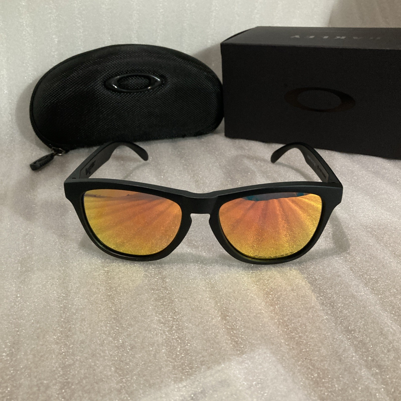 Oakley Frogskins Polarized Sunglasses Prizm Ruby Lens Matte Black Frame New