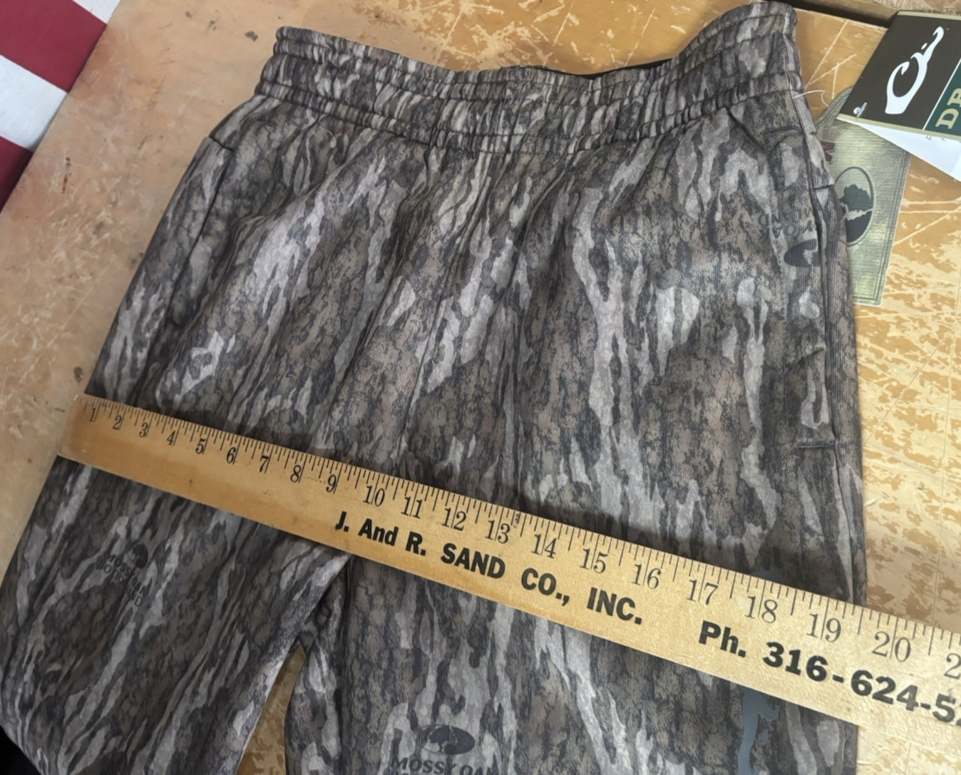 new $80 DRAKE MST Mossy Oak Bottomland Under-wader Jogger Pants Mens S 28-30
