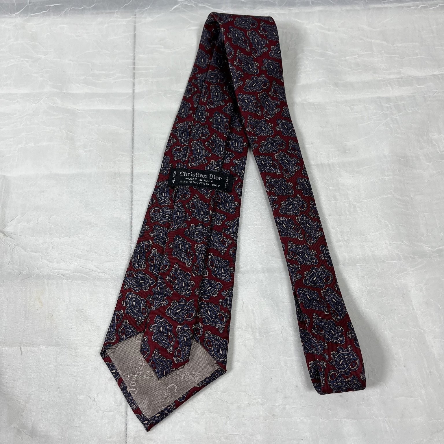 Christian Dior Men’s Tie Burgundy Paisley 57-60″ Silk Classic