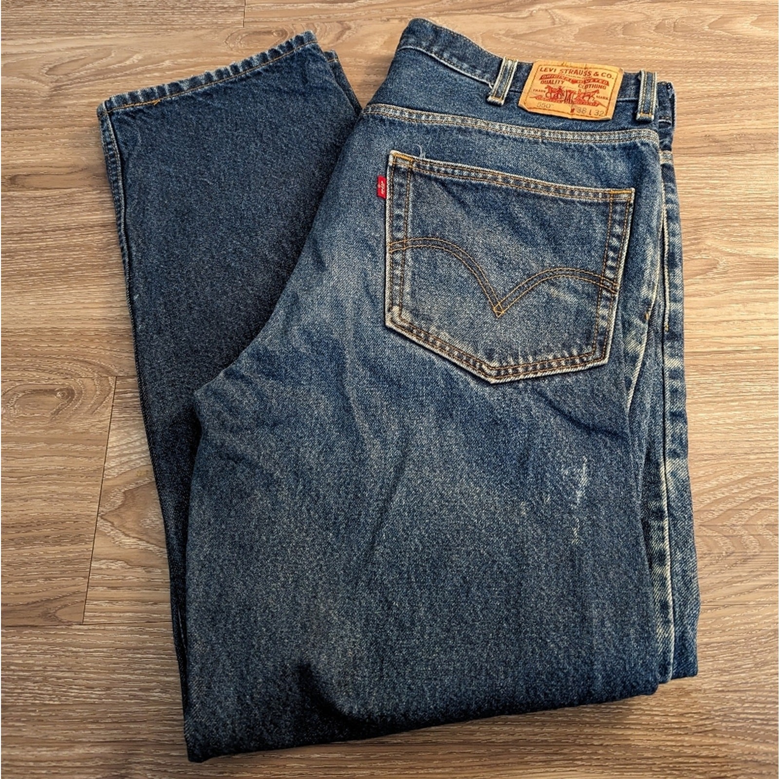 Vintage Levi’s 550 size 38