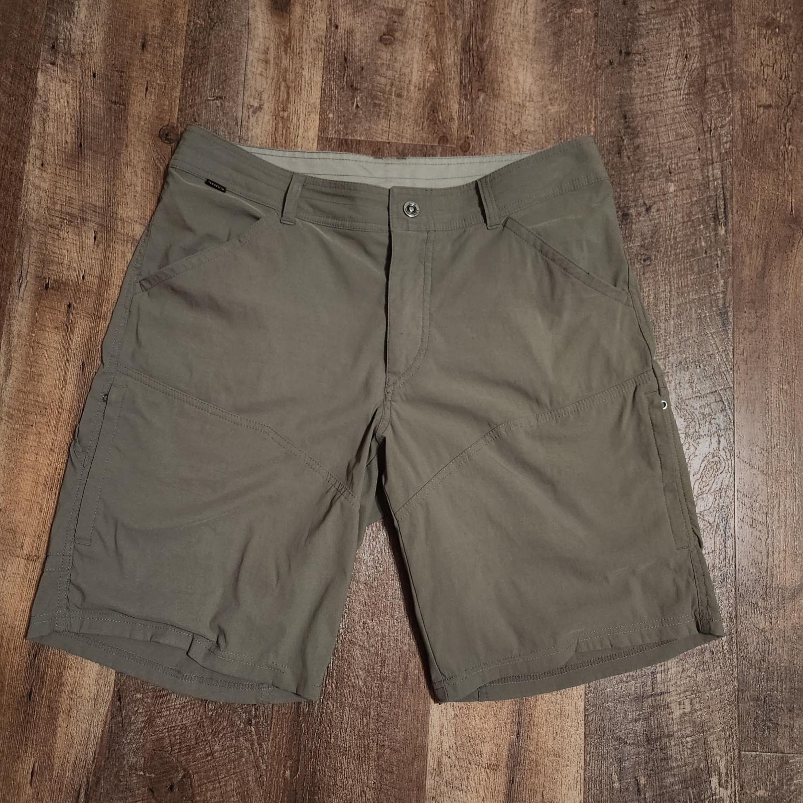 Kuhl Renegade 10in Shorts Size 35 Khaki Water Resistant Quick Dry 8 Pockets 5121