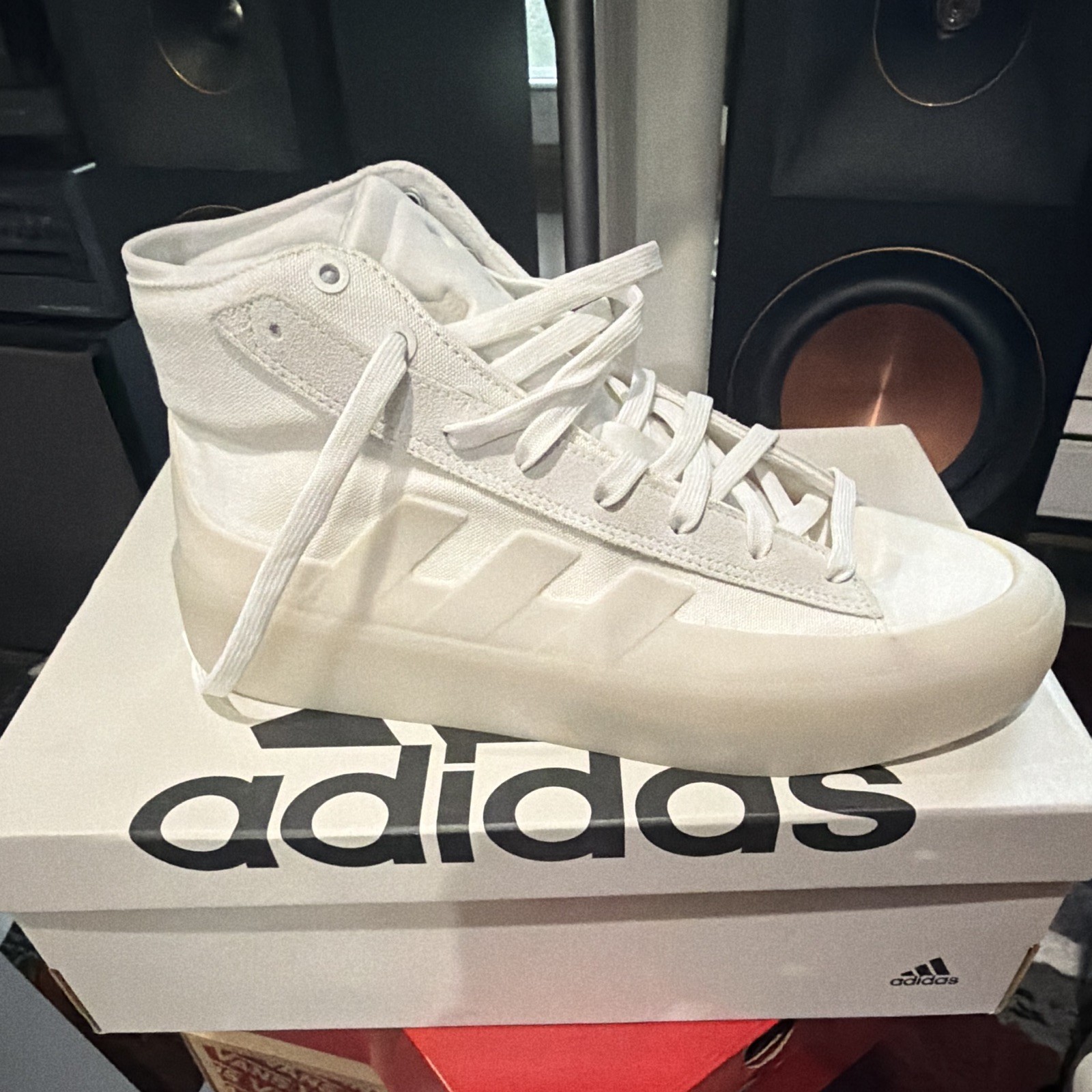 adidas Znsored Hi Men’s White Mid Top Lace-Up Sneakers New w/ Box