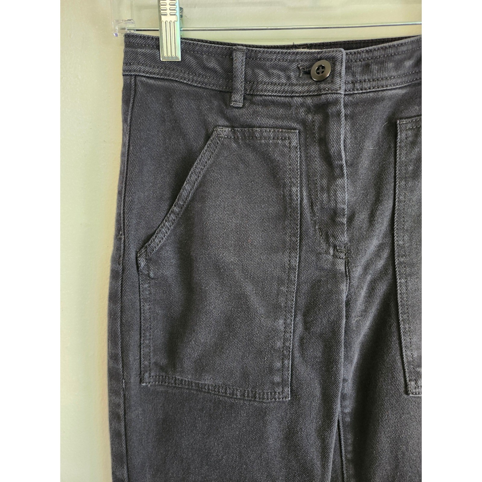 Wilfred Free Black Utility Straight Leg Jeans Size 0 High Rise Minimalist