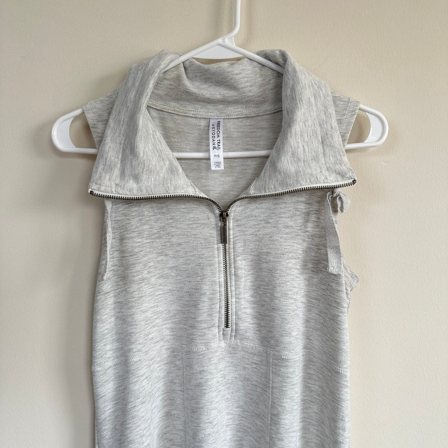 Freedom Trail Kyodan Cowl Neck Dress 1/2 Zip Front Sleeveless Grey Athleisure S