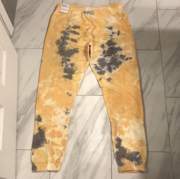 Nike Men’s Tie Dye Sweatpants Yellow Gray White (Pattern Varies) $85 New