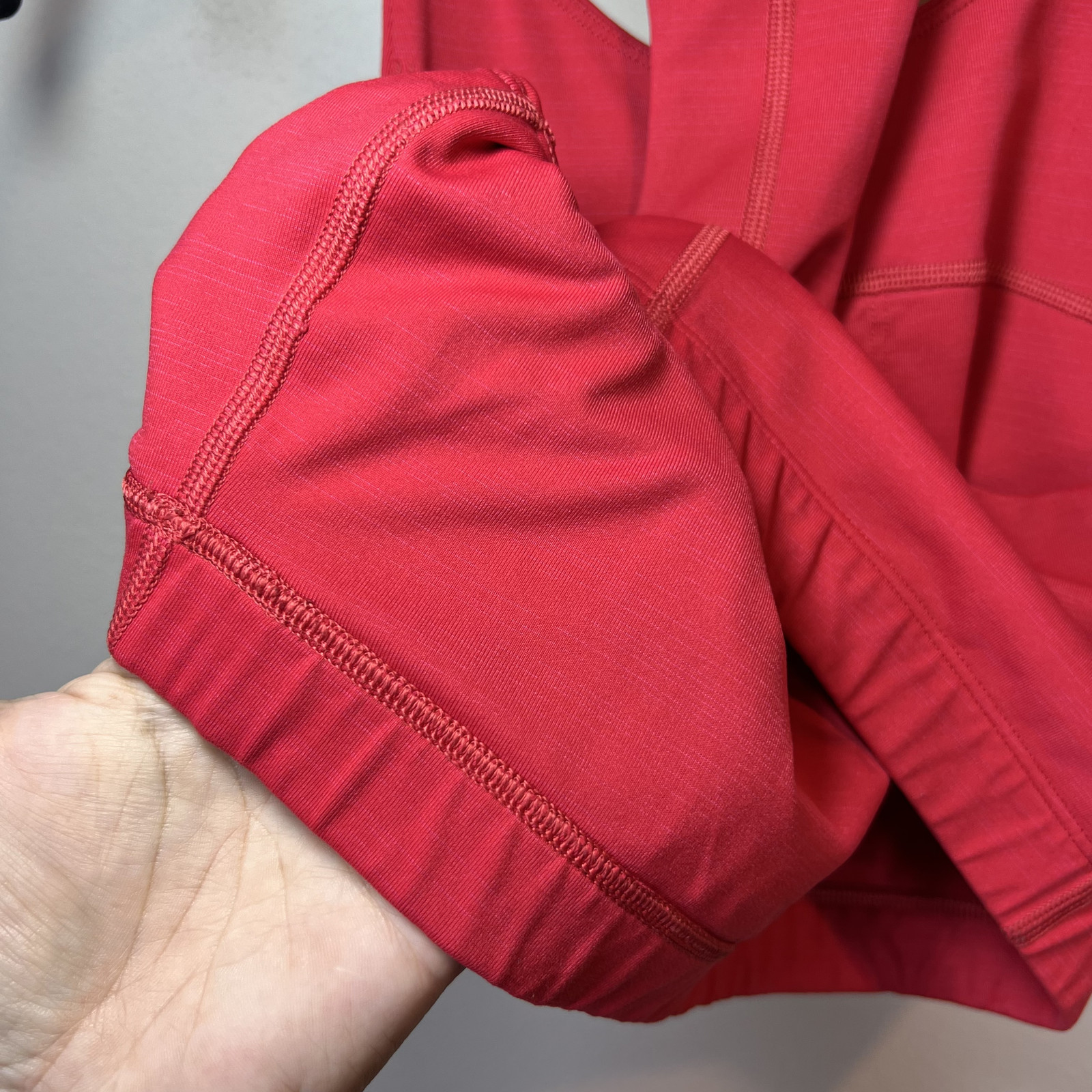 Outdoor Voices Longline Sports Bra Red Cropped Top Lined Gym Yoga Sporty Medium