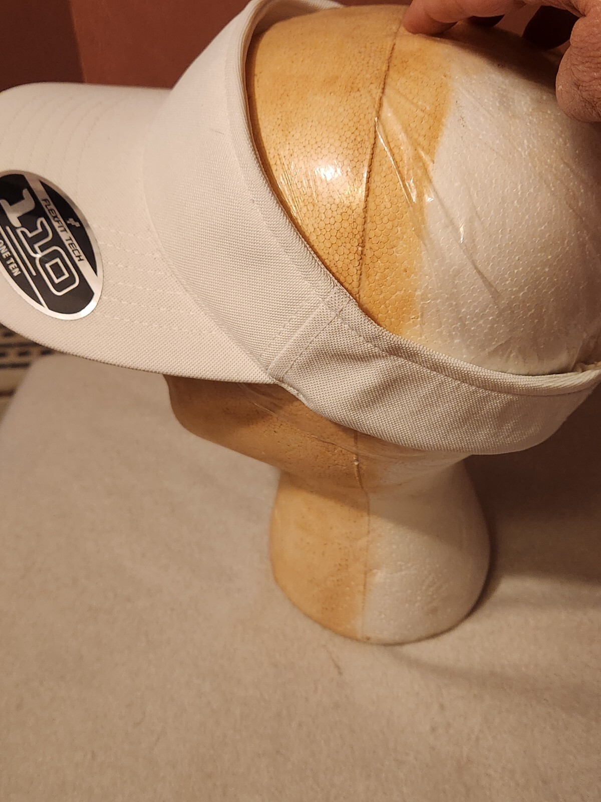 FLEXFIT Tech 110 Adjustable Fit VISOR White Hat Cap Golf Tennis New!