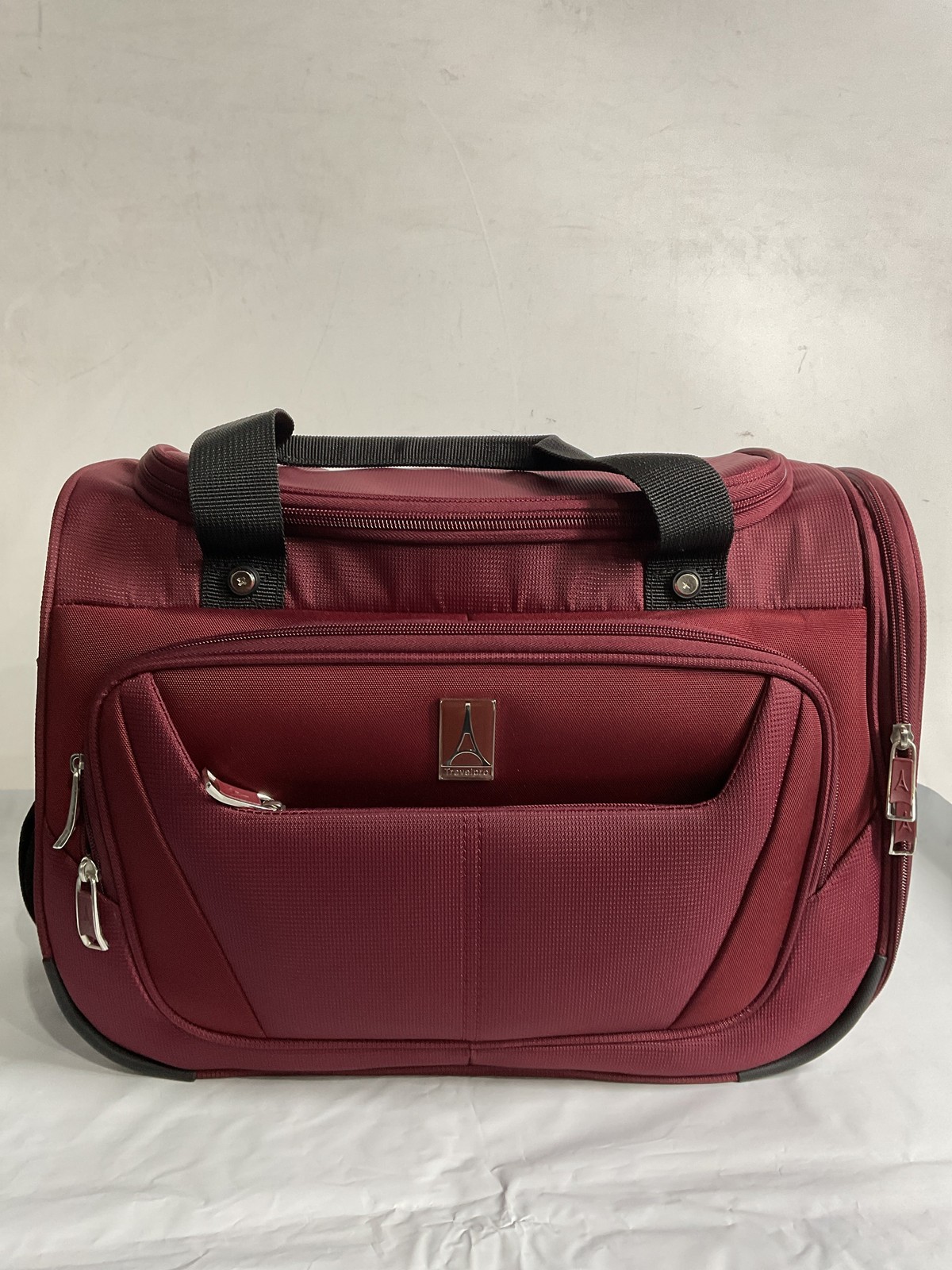 Travelpro Maxlite 5 Softside Lightweight Underseat Tote, Burgundy 18 Inch U15
