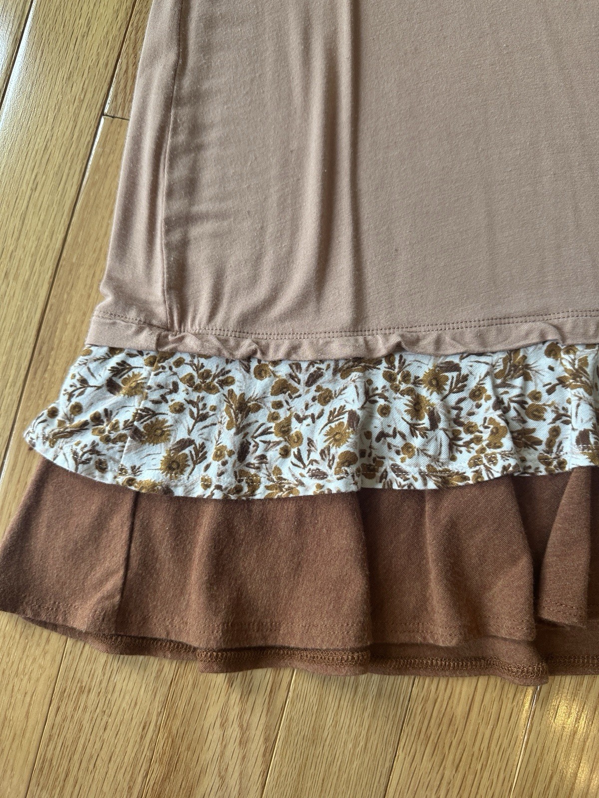 Logo Lori Goldstein Brown Print Layered Hem Fall Tank Worn Once Small