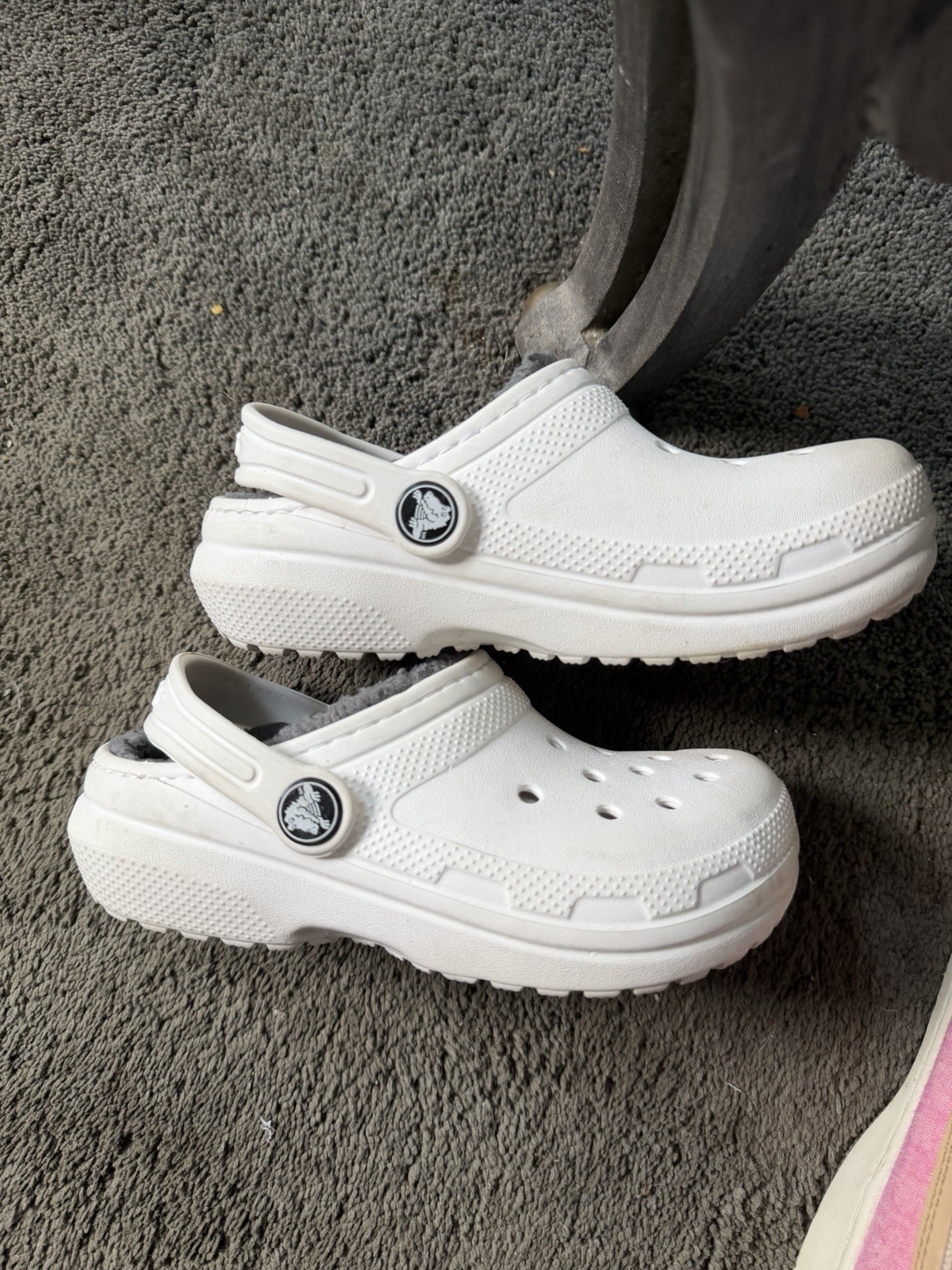 Crocs Classic Lined Clog Kids Size C11 White Fuzzy Fleece Lined Slip-On Shoes