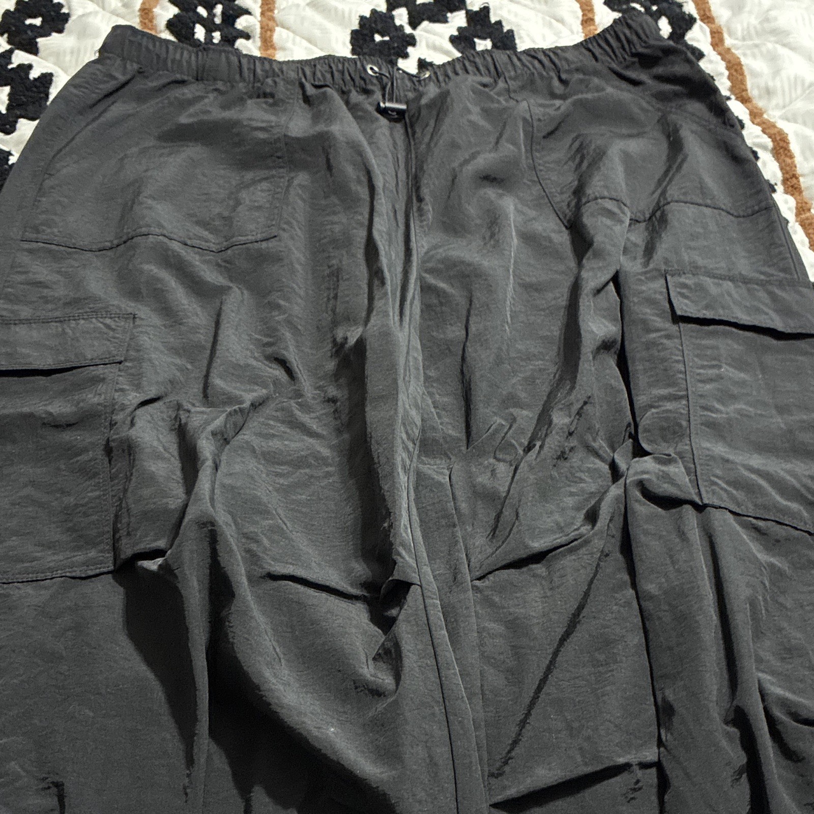 No Boundaries Women’s Black Cargo Pants XXL Pockets Elastic Drawstring