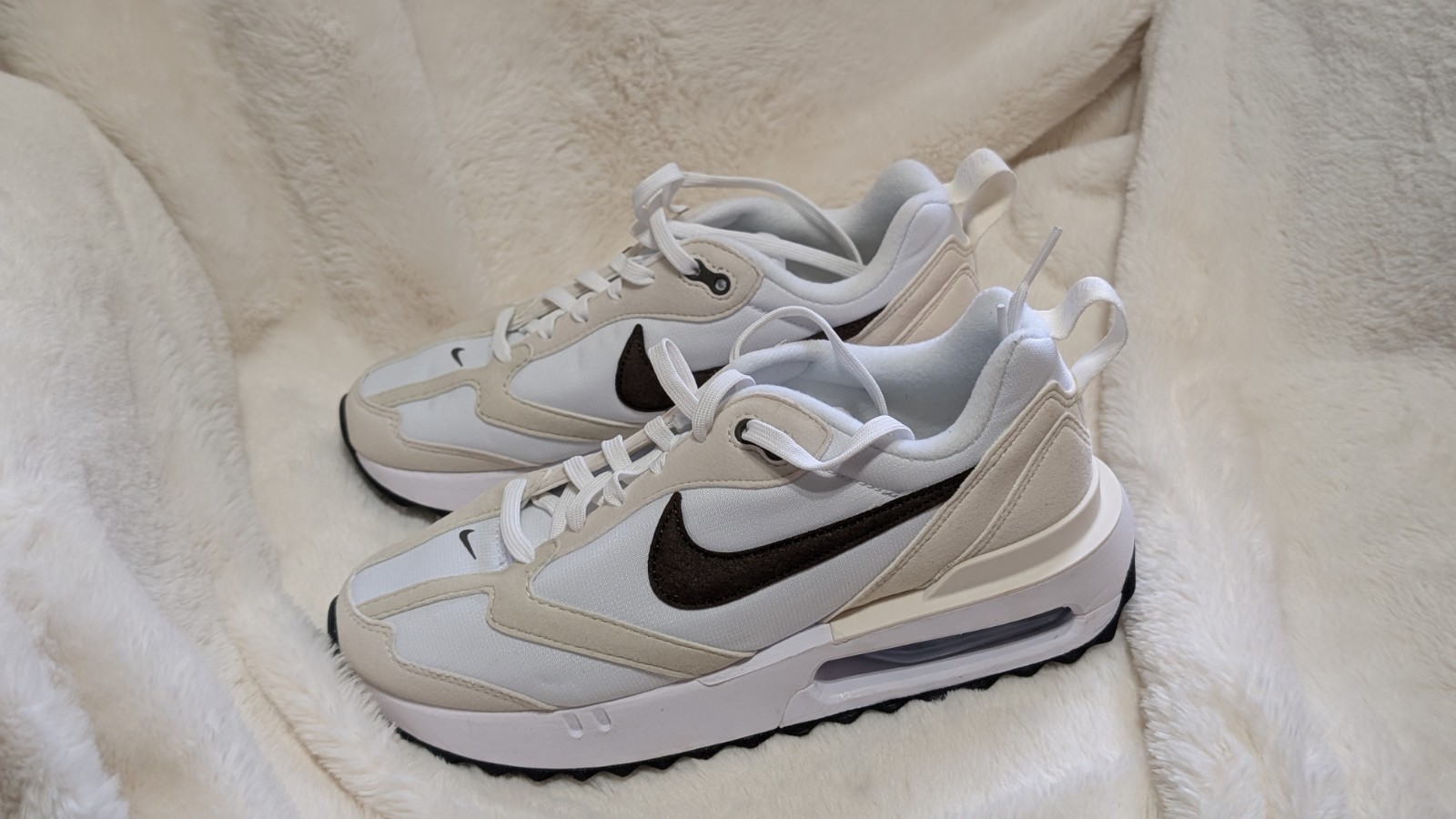 Nike Air Max Dawn White/Baroque Brown Phantom Women’s Size 7 DC4068 Brand New