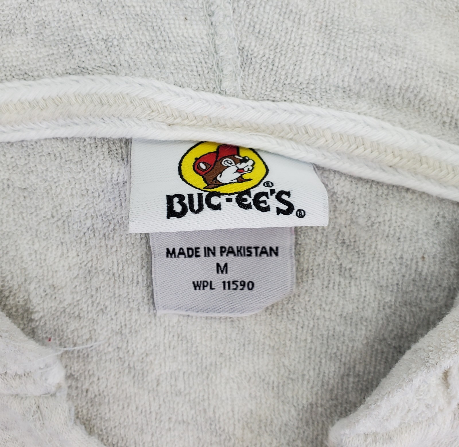 Buc ees Hoodie Womens M Light Gray Camo Logo V Neck Raw Edge Distressed Bucees