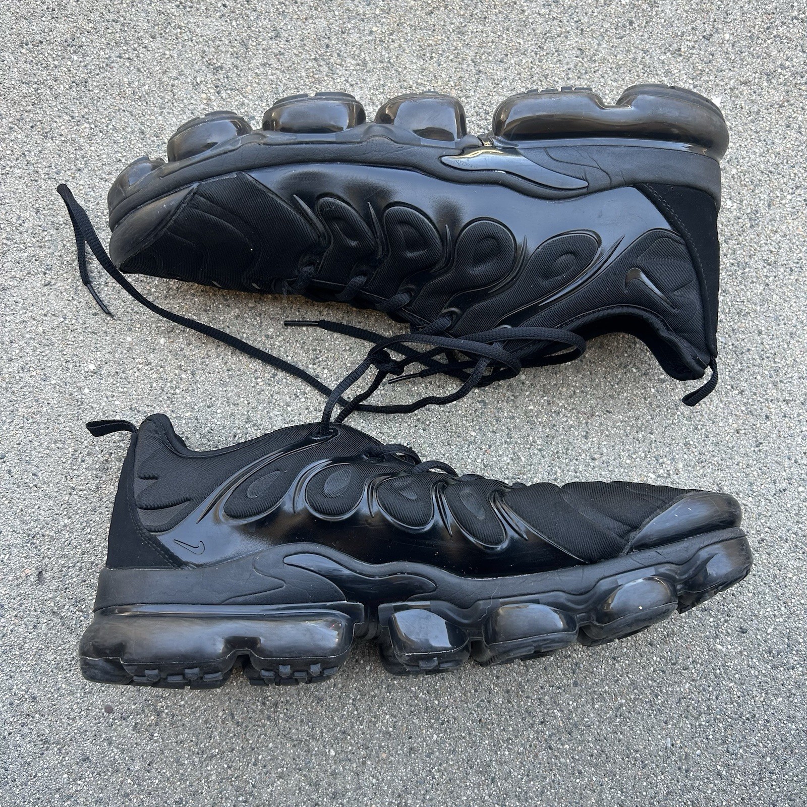 Nike Air VaporMax Plus Low Triple Black Mens Athletic Shoes 924453-004 Size 13