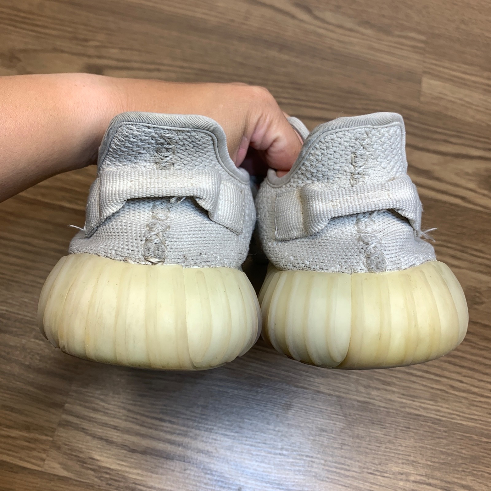 ADIDAS YEEZY Boost Men’s Size 38 5.5 Cream/white 350 V2 Ape 779001 Womens 7