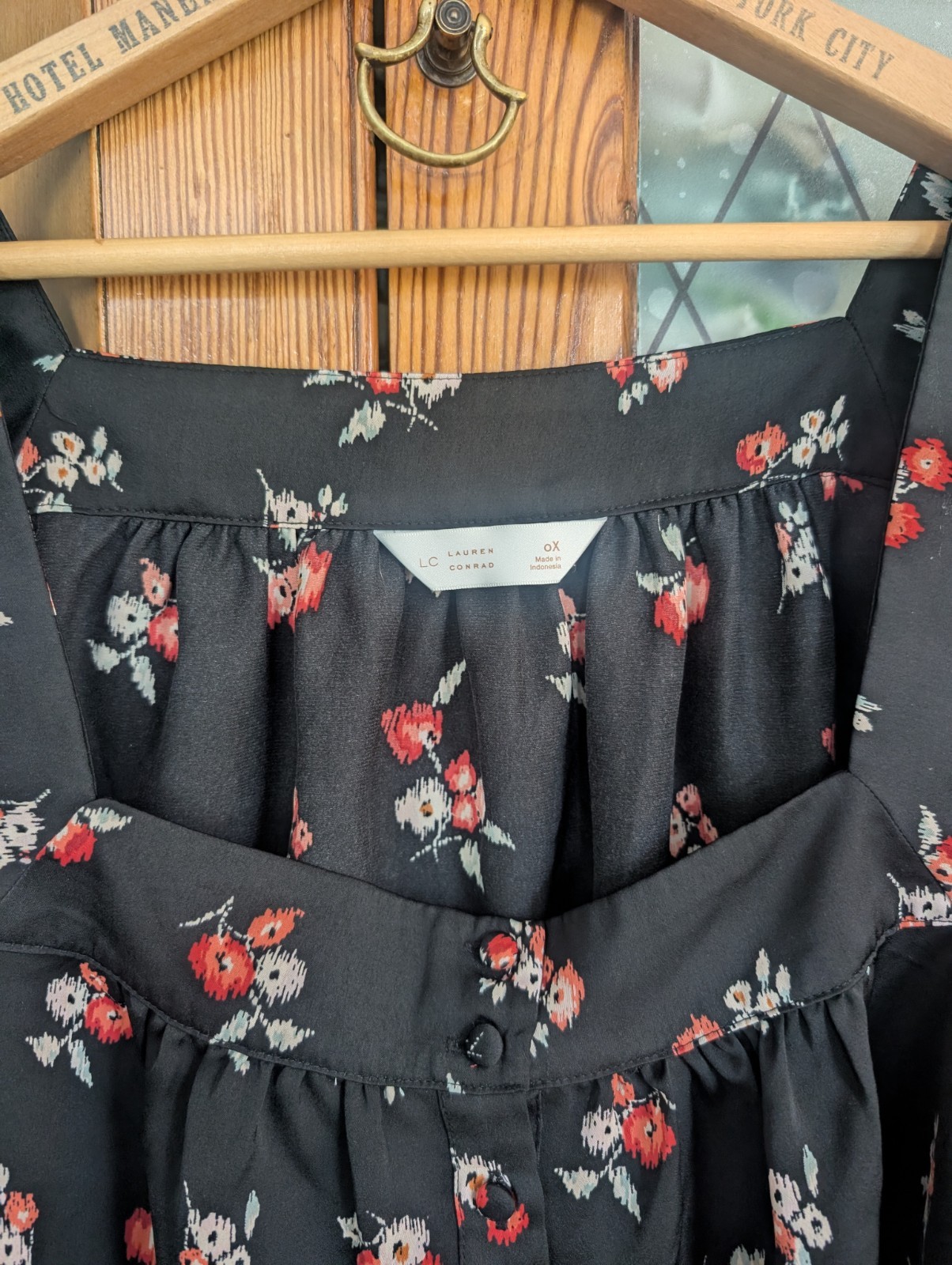 LC Lauren Conrad Flowers Boho Blouse Womens 0X Black Peasant Career Square Neck