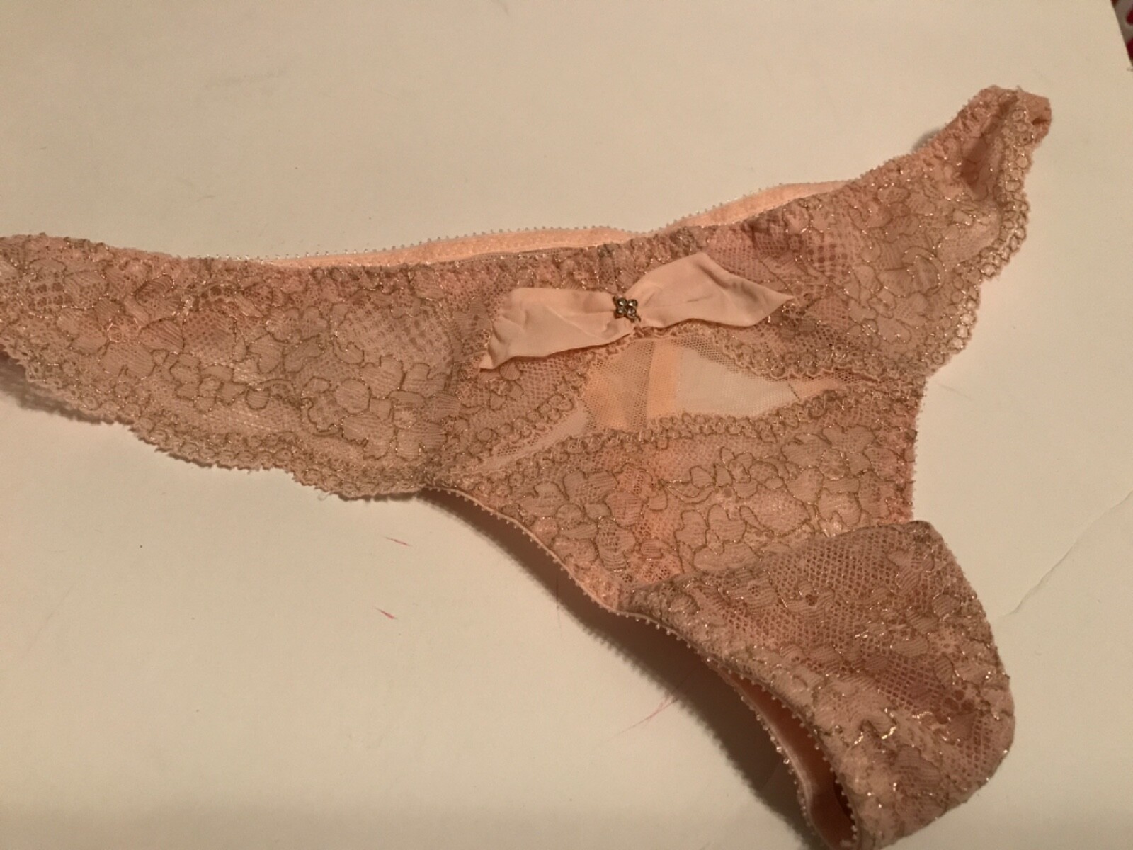 Victoria’s Secret Desire Thong Panty S L NWT Blush Gold CC 1SJ8
