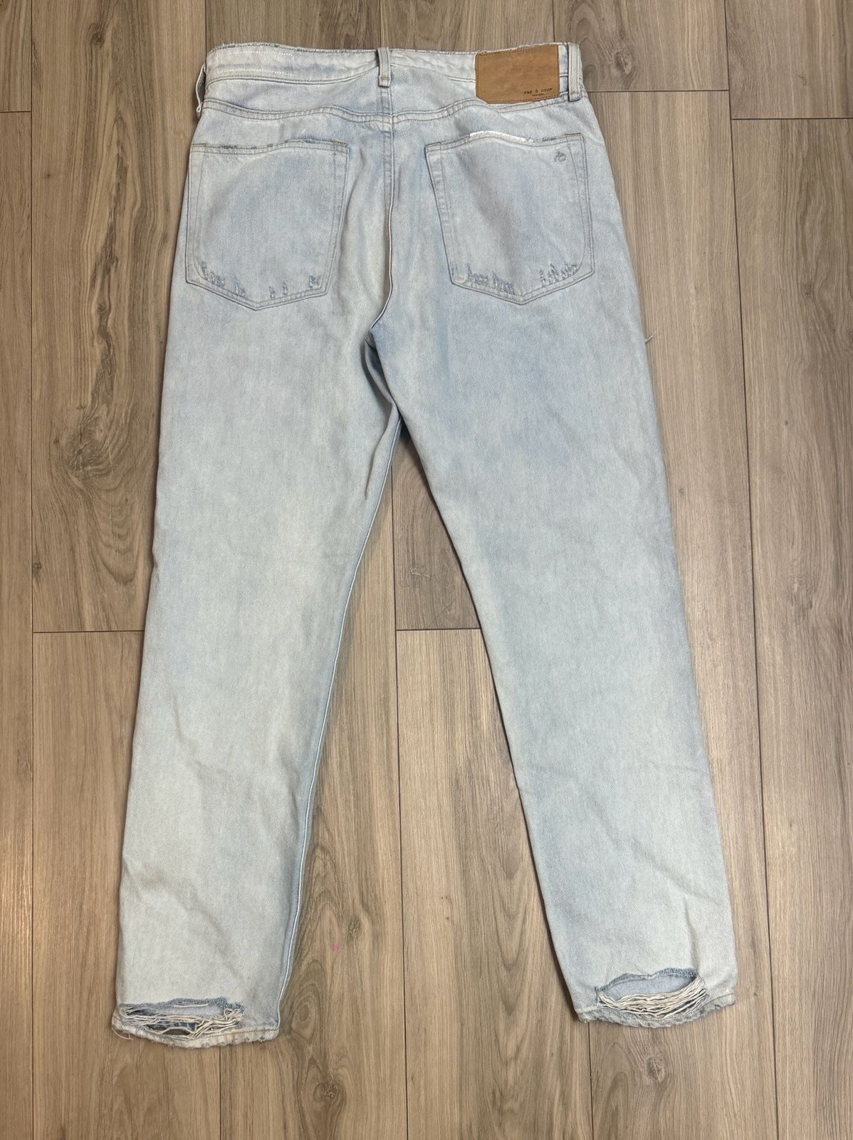 Rag & Bone Men’s Light Wash Distressed Relaxed Fit Jeans Size 32