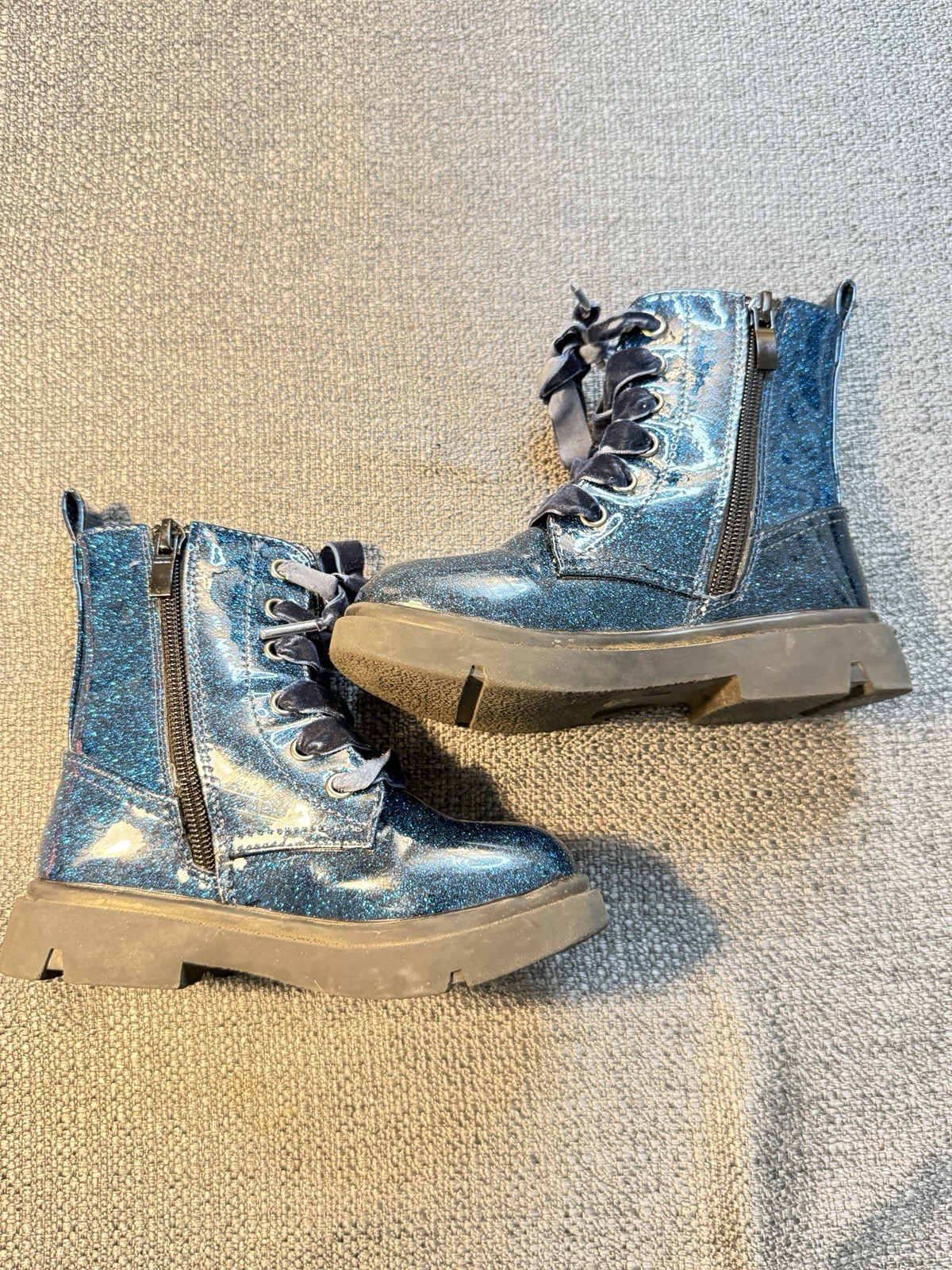 Girls Blue Glitter Ankle Bootie w/ Side Zip, Bow Accent, Round Toe, US 9.5