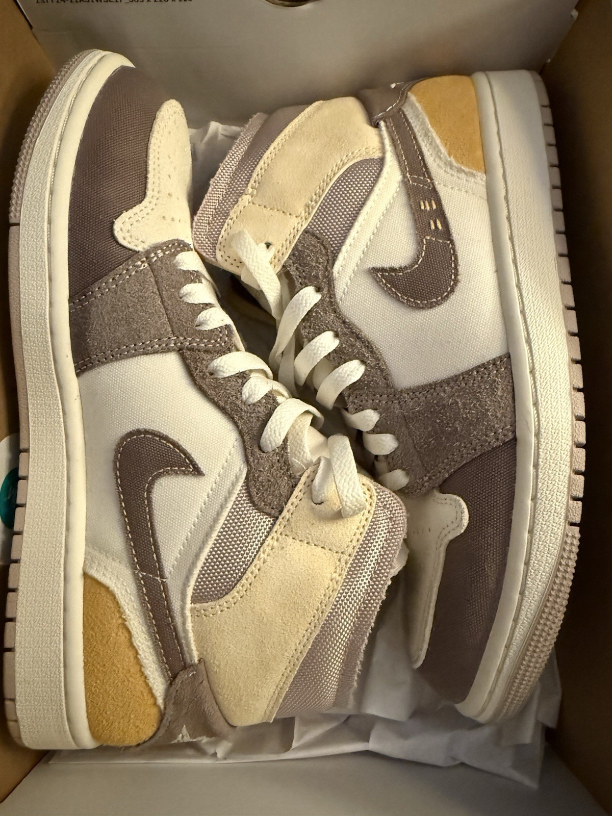 Jordan Air Jordan 1 Mid SE Craft “Inside Out” Sail Taupe DM9652-102