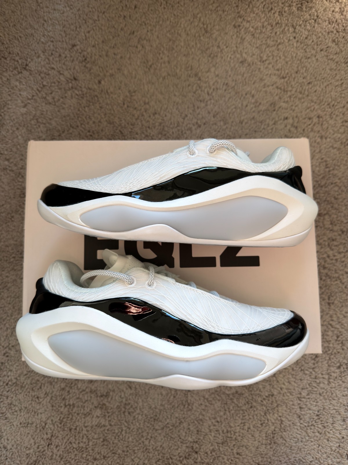 EQLZ 247 NXT SOURCE CODE Mens Size 7 / Womens Size 8.5 Basketball Shoes