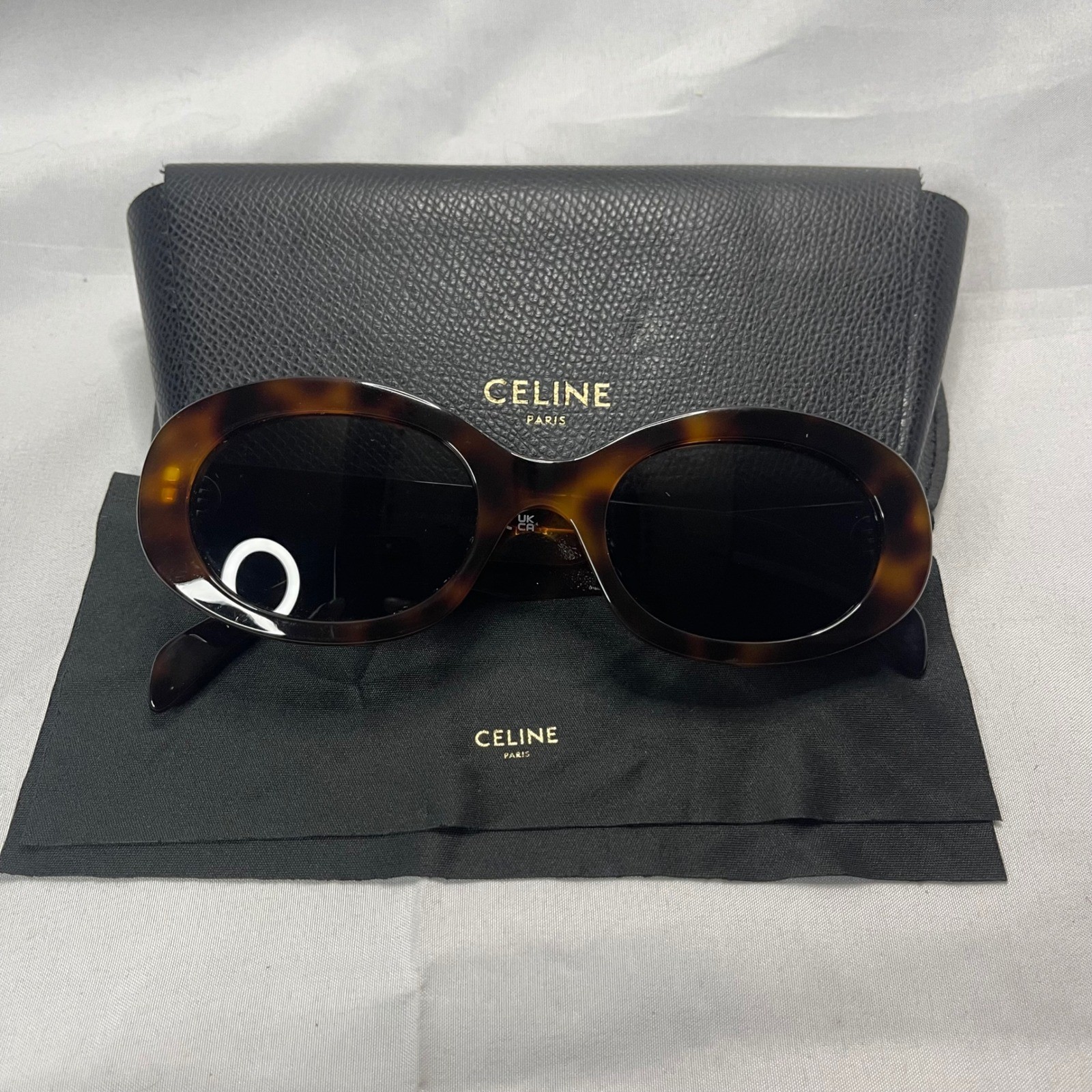 Celine Triomphe 01 Oval Sunglasses Dark Havana Tortoise Shell Gold Logo CL40194U