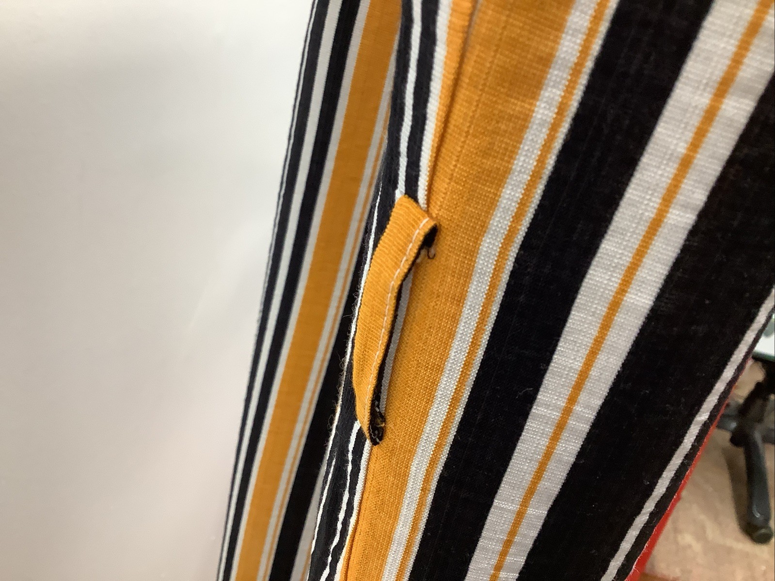 Davi&Dani Rayon 80% /Nylon Striped Dress Size Medium,New. (missing Strap).