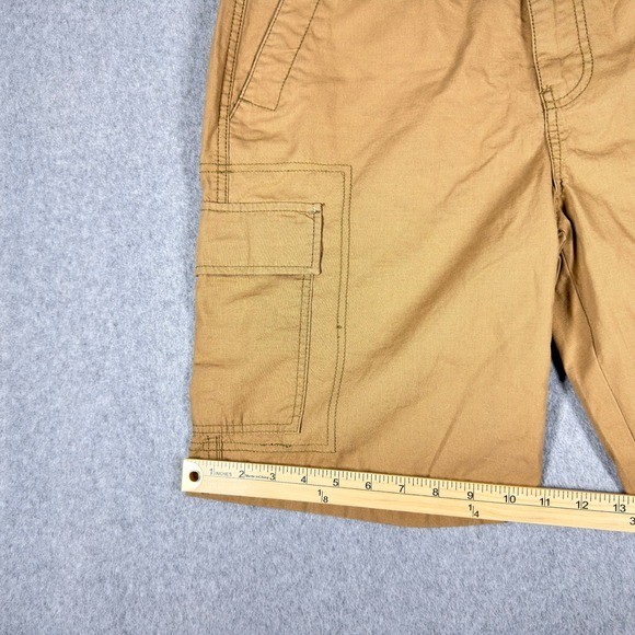 NWT Denali Boardwalk Stretch Cargo Shorts Men’s 32 9″ Inseam MSRP $44