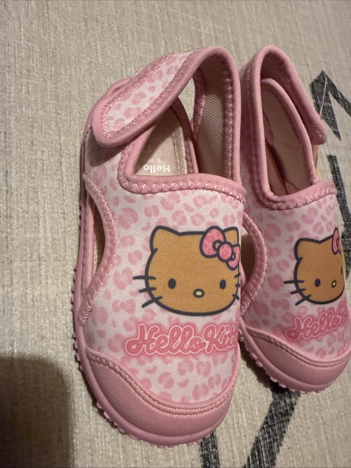 Hello Kitty Water Shoes 17cm Size 10.5C – 11C