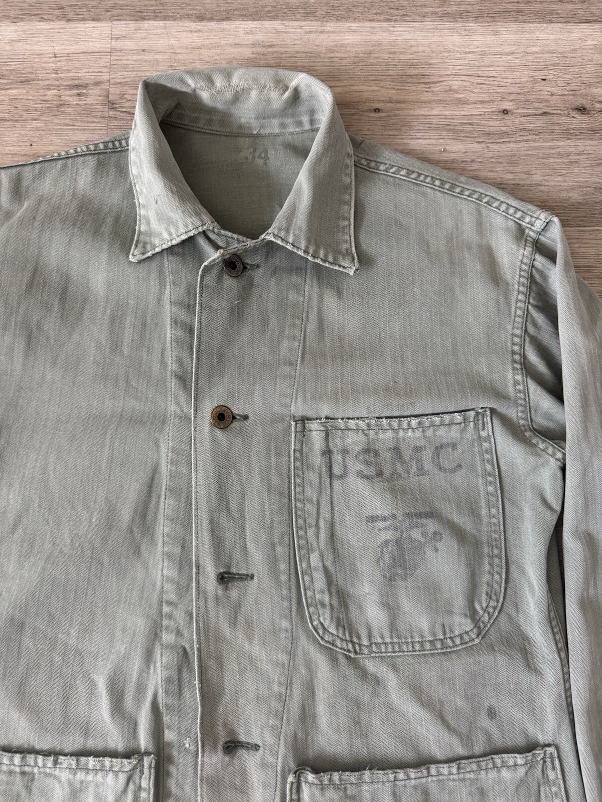 1940s WW2 USMC Men’s Utility Herringbone Jacket. Size 34.
